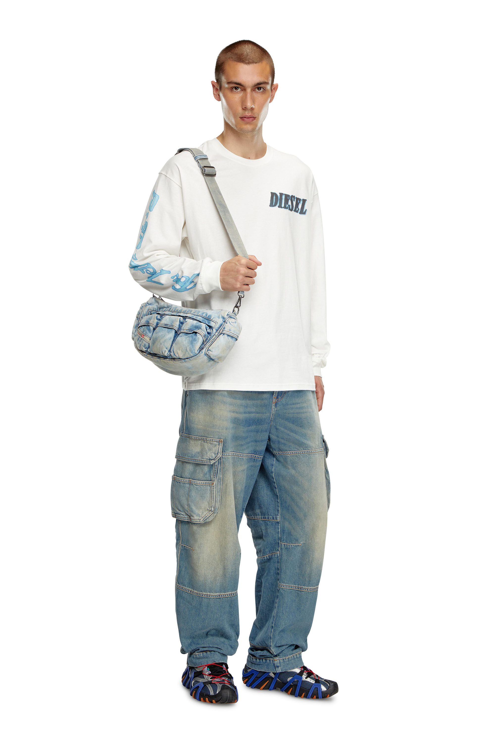 Diesel - T-BOXT-LS-Q15, Homme T-shirt à manches longues avec logos imprimés in Blanc - Image 1