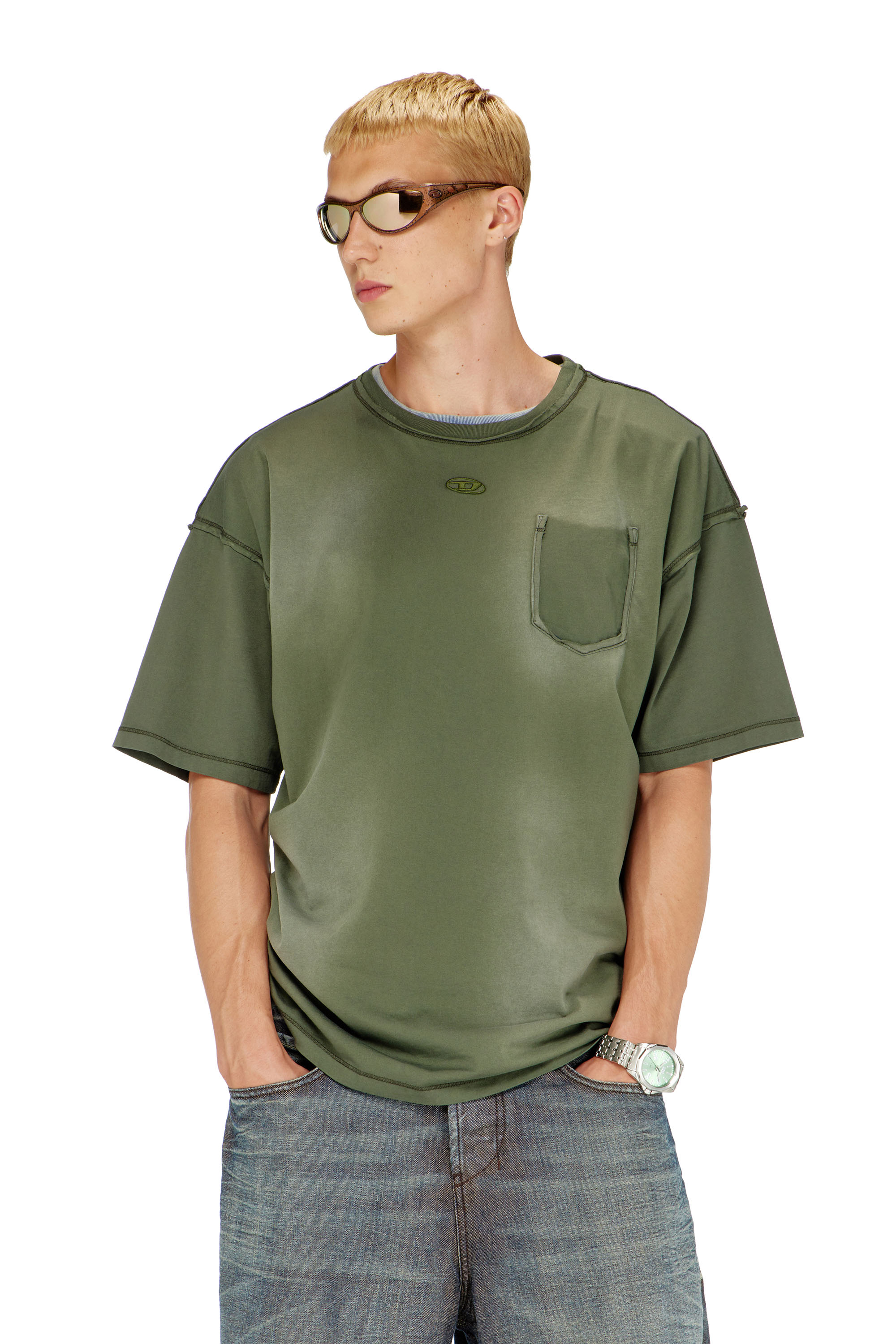 Diesel - T-POCK, Herren Verwaschenes T-Shirt mit zerrissener Brusttasche in Gr&uuml;n - 3