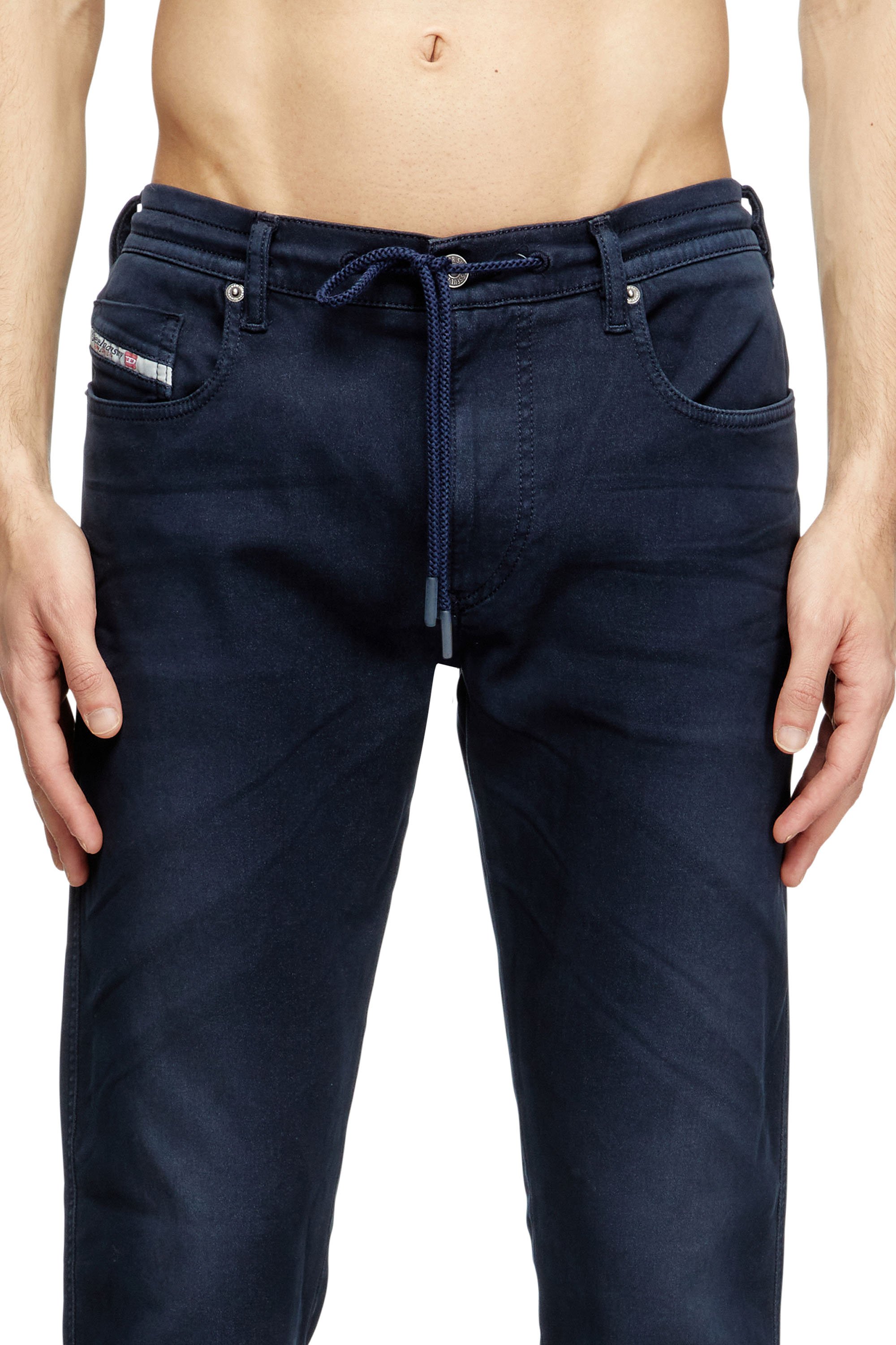 Diesel - Slim 2060 D-Strukt Joggjeans® 0670M Uomo, Blu - Image 4