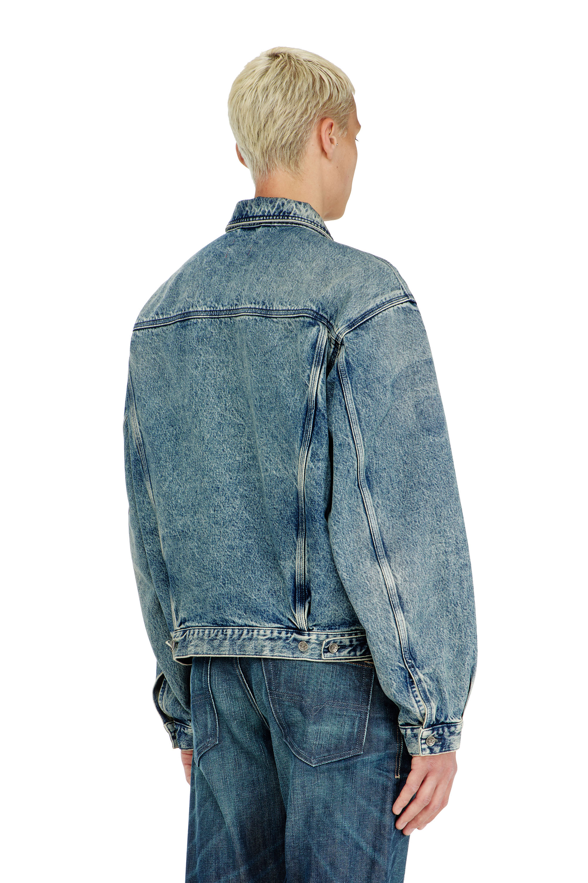 Diesel - D-DENVER-S2, Giacca trucker con effetto patch Unisex in Blu - 4