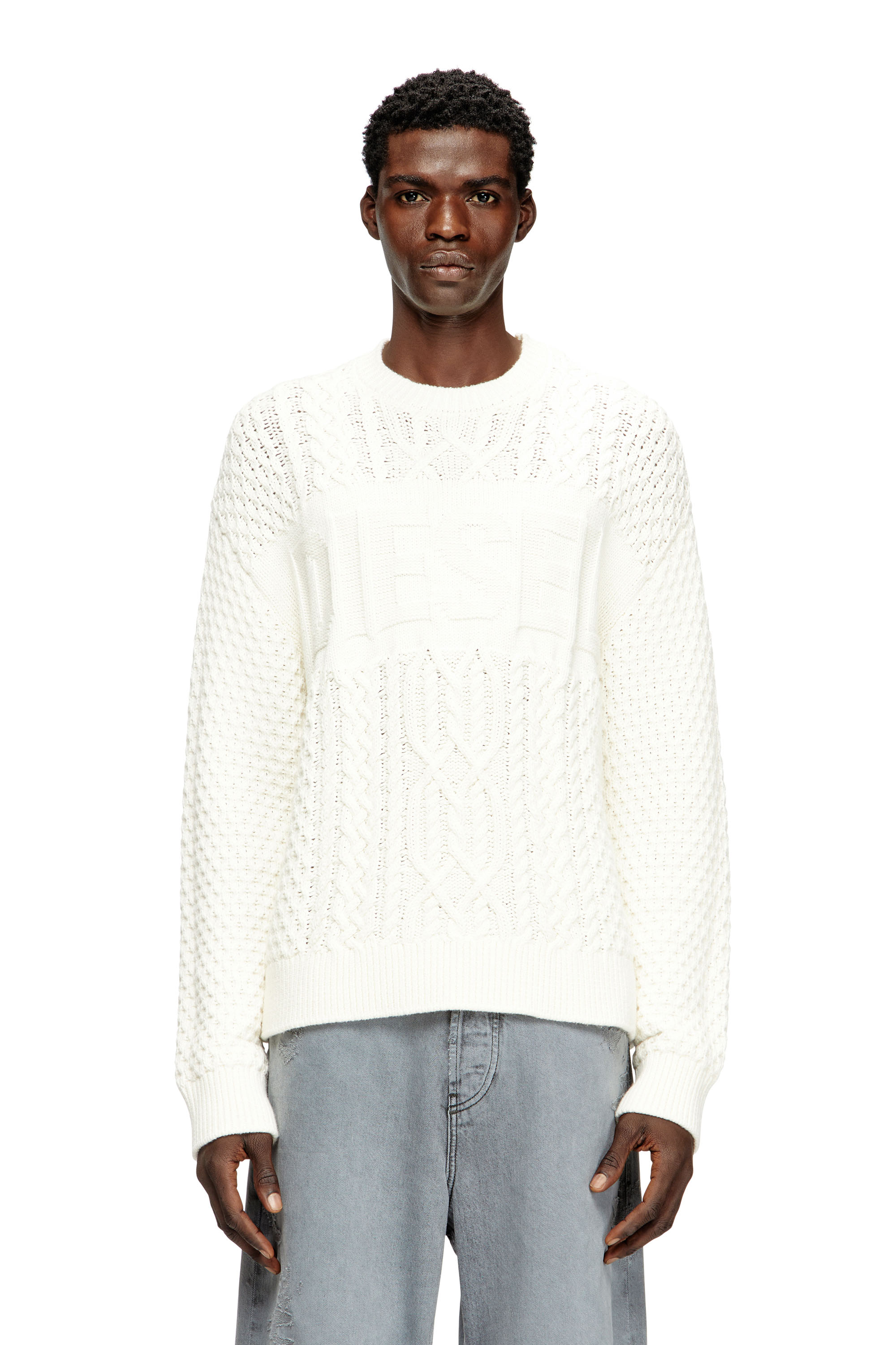 Diesel - K-AUBIN, Cable-knit jumper with Diesel logo Homme in Blanc - 1