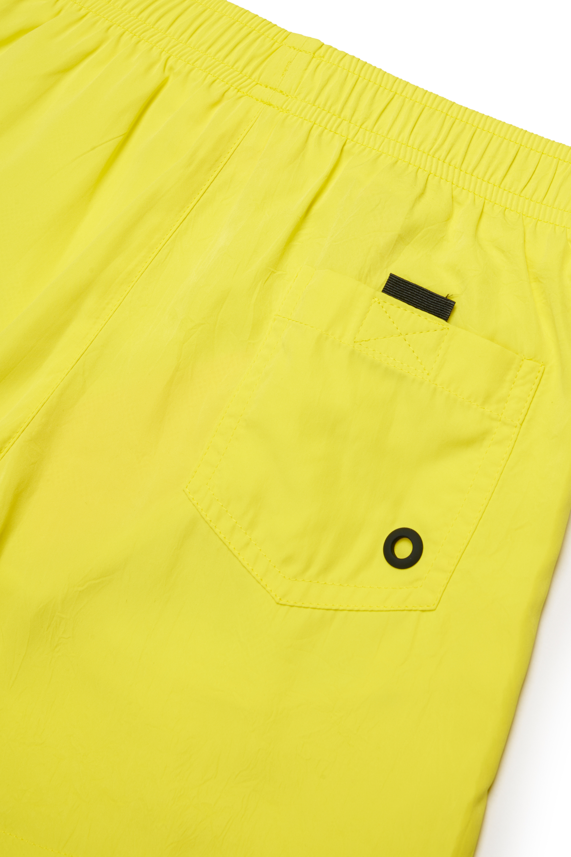 Diesel - MIDIT, Shorts da bagno con maxi logo Uomo in Giallo - 4