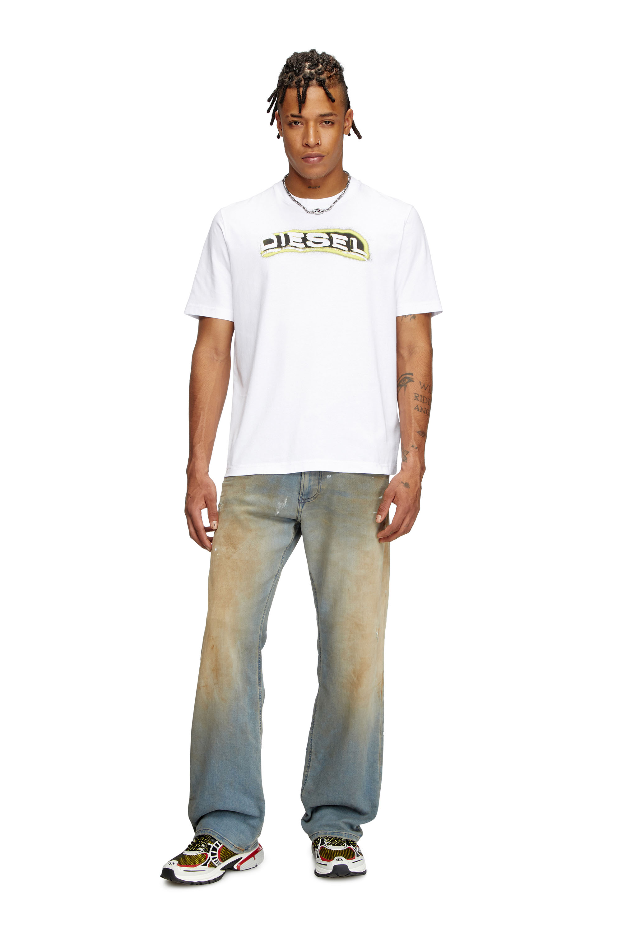 Diesel - T-ADJUST-R4, T-shirt con logo effetto puff Uomo in Bianco - 2