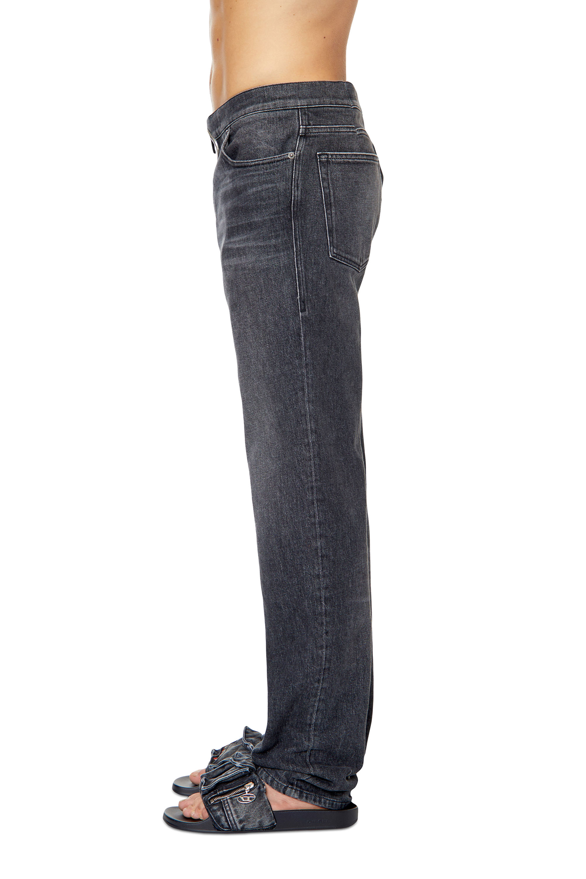 Diesel - 1955 D-Rekiv 0CKAH Straight Jeans, Schwarz/Dunkelgrau - Image 4