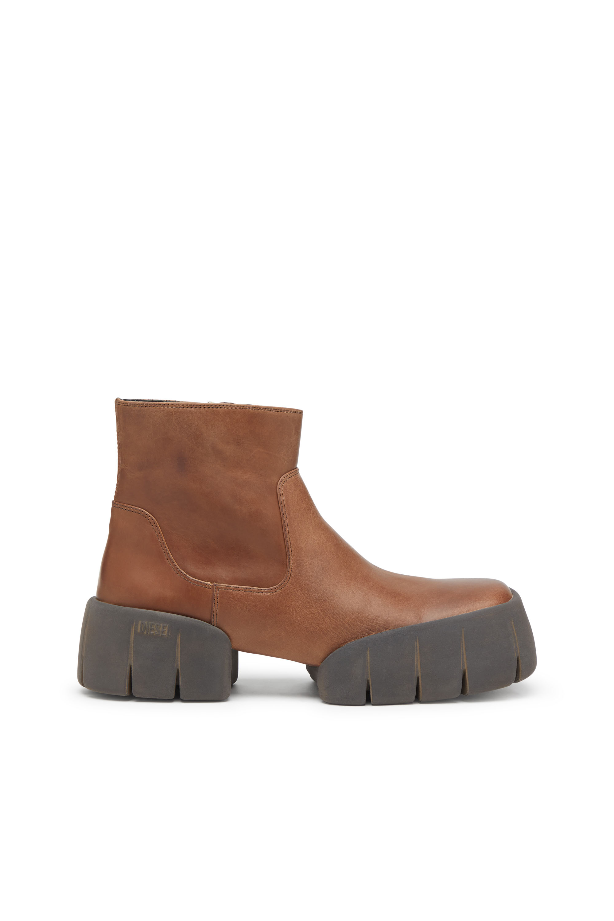 D-TEX BT, Marron Diesel - D-TEX BT, Bottines en cuir huilé avec semelle fendue Homme in Marron - 1