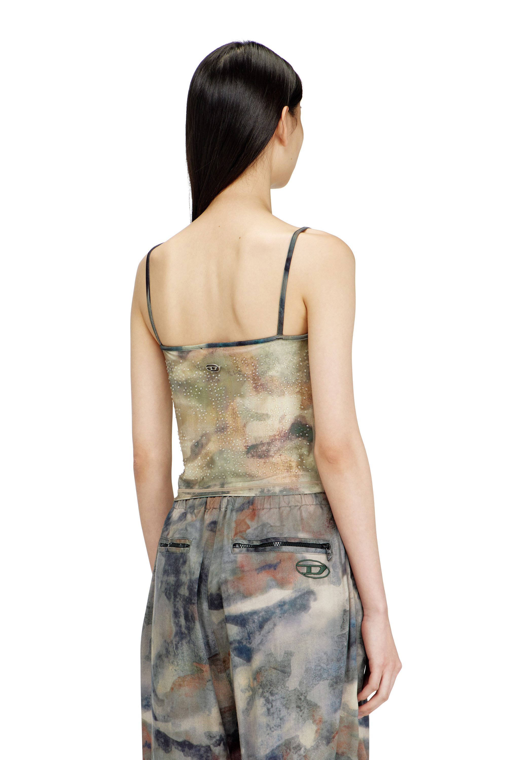 Diesel - T-IPLU, Top skinny en nylon avec imprim&eacute; camouflage int&eacute;gral et d&eacute;tails en cristal Femme in Vert - 4