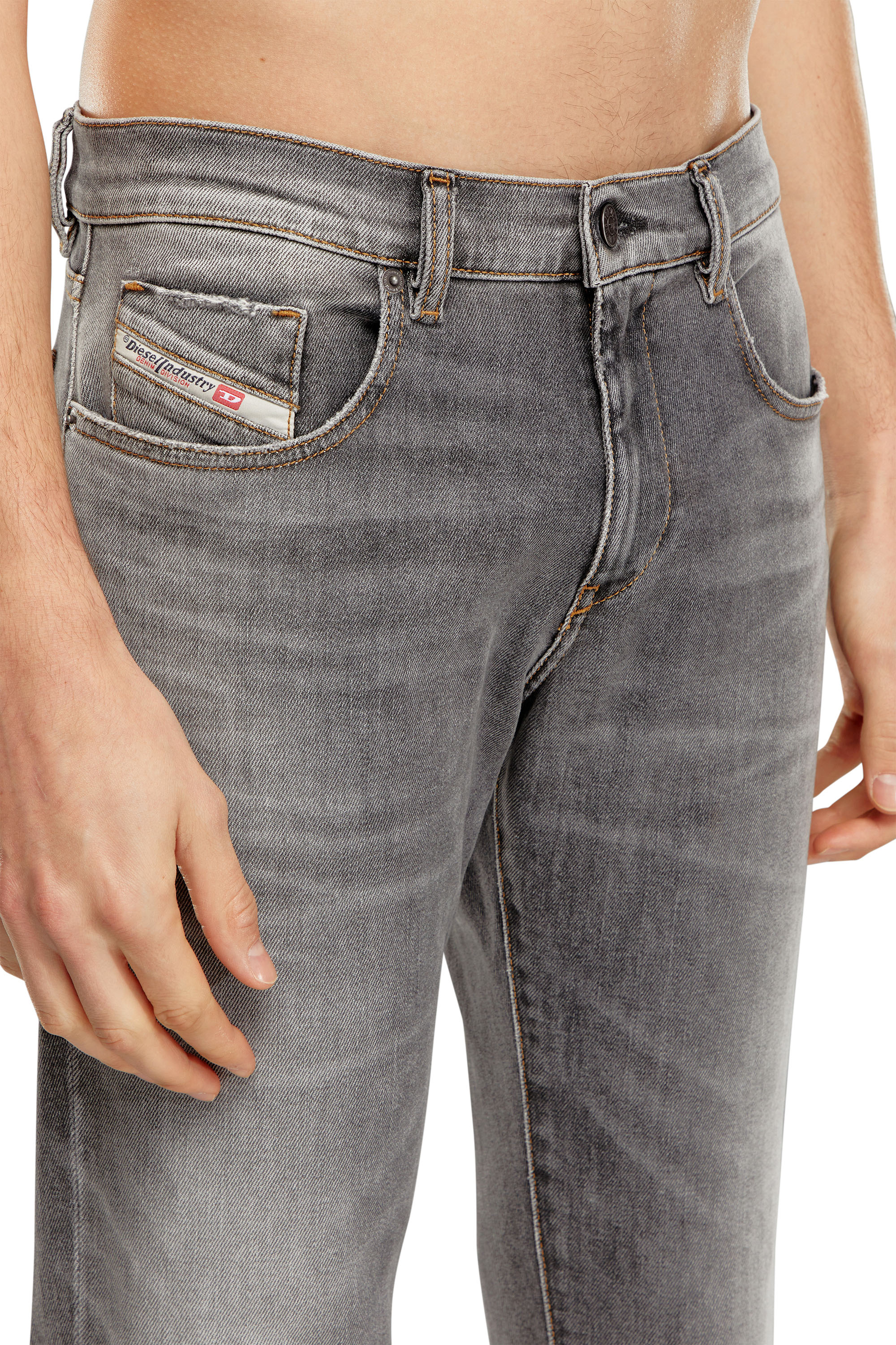 Diesel - Slim Jeans 2019 D-Strukt 09H44, Grigio - Image 4