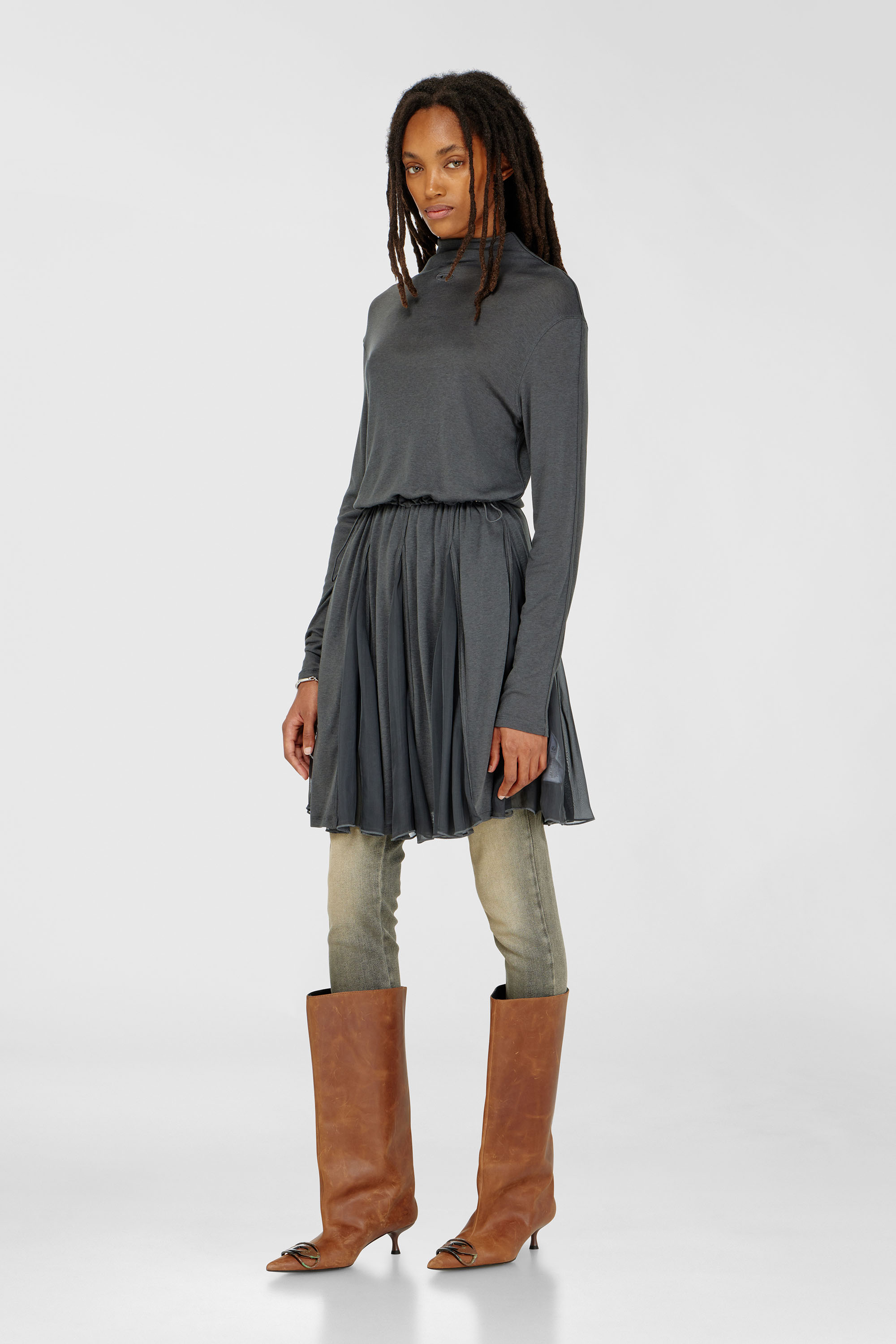 Diesel - D-REI, Abito mini a collo alto in jersey e chiffon Donna in Grigio - 1