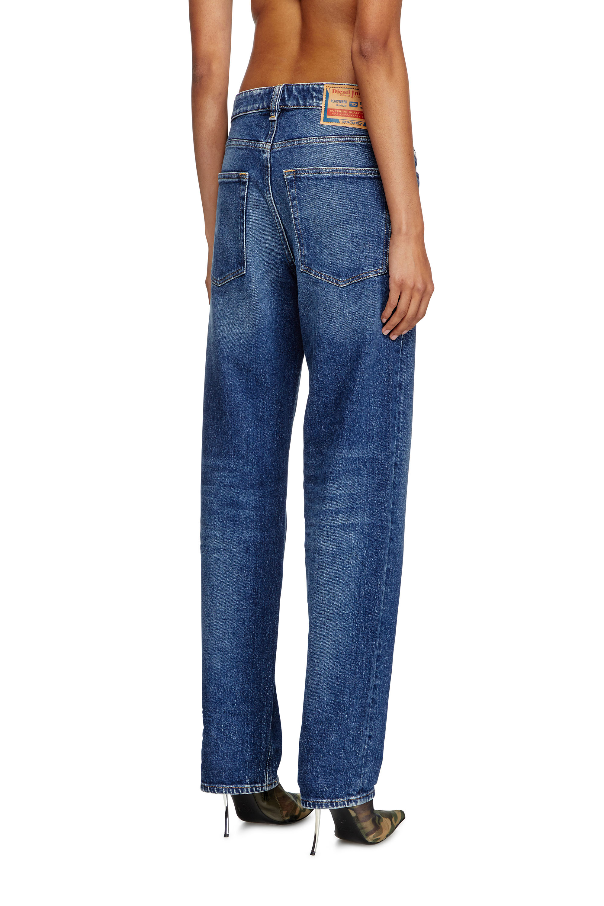 Diesel - Regular Jeans 1988 D-Ark 09L21 Femme, Bleu Foncé - Image 4