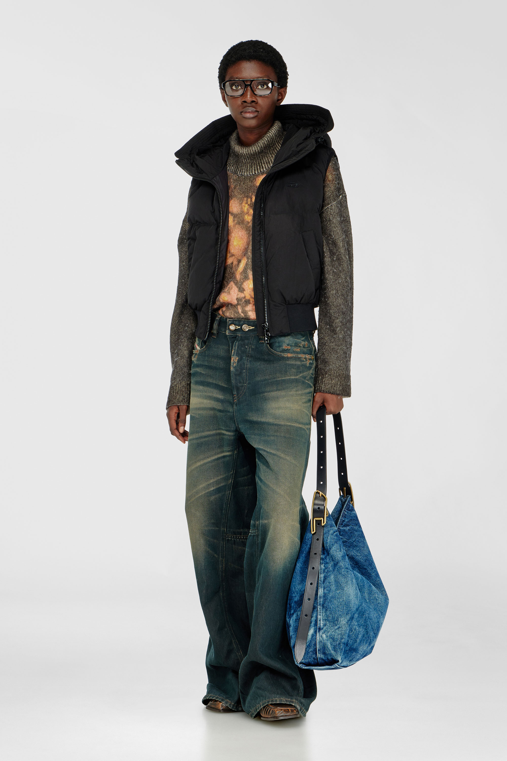 Diesel - W-PEYT-SSL-NEW-P1, Gilet imbottito in nylon crinkle Donna in Nero - 2