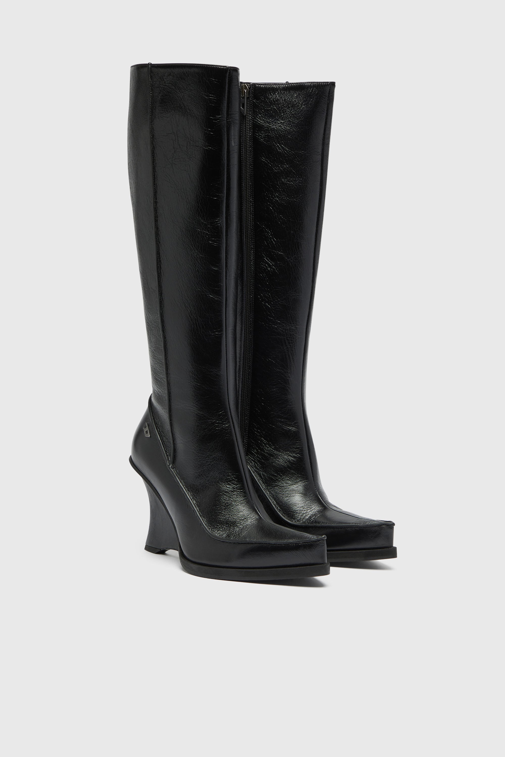 Diesel - D-LUCETTE-90-KB W, D-Lucette-Bottes hauteur genou en cuir Femme in ToBeDefined - 2
