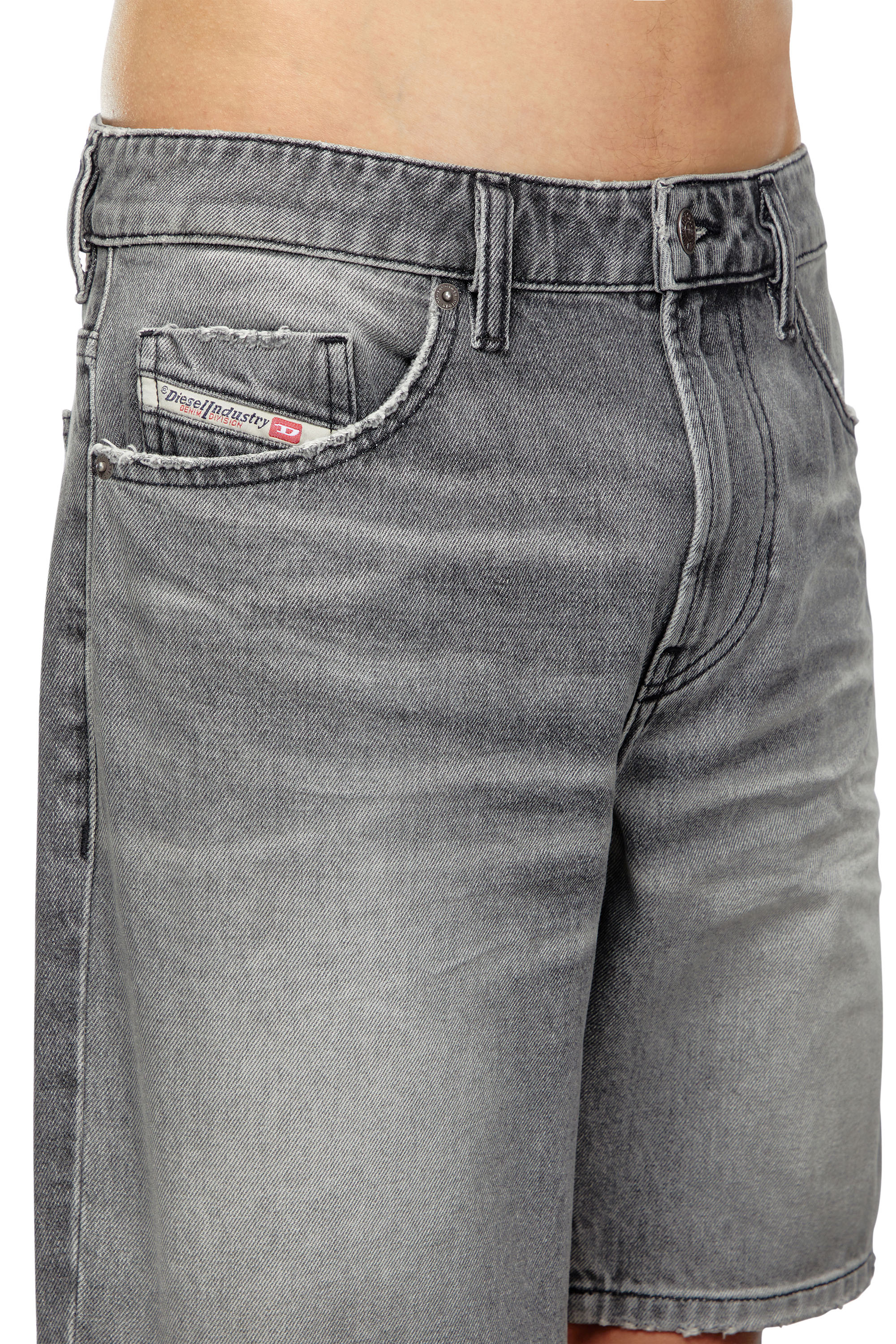 Diesel - D-FIN, Short slim in denim Uomo in Grigio - 5