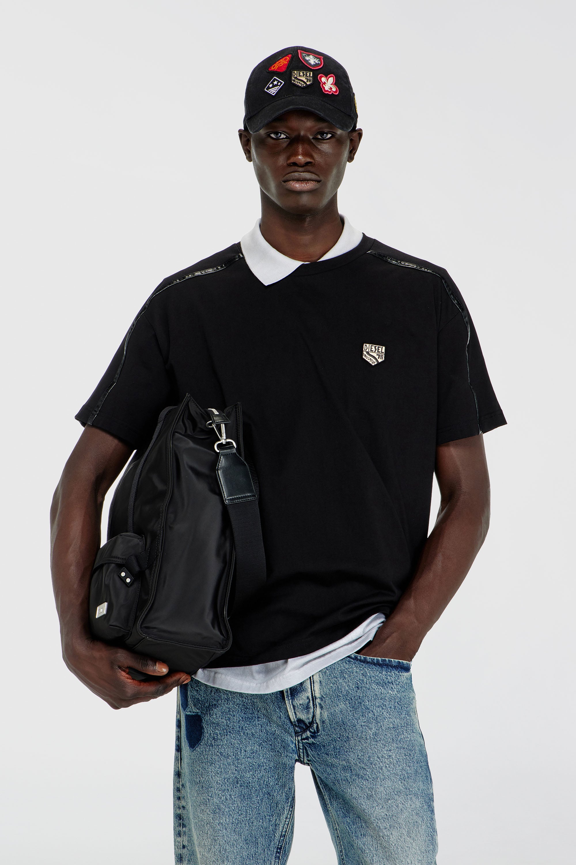 Diesel - T-NORM-FL, Herren T-shirt mit Kontrastabschl&uuml;ssen und Logo patch in Schwarz - 1