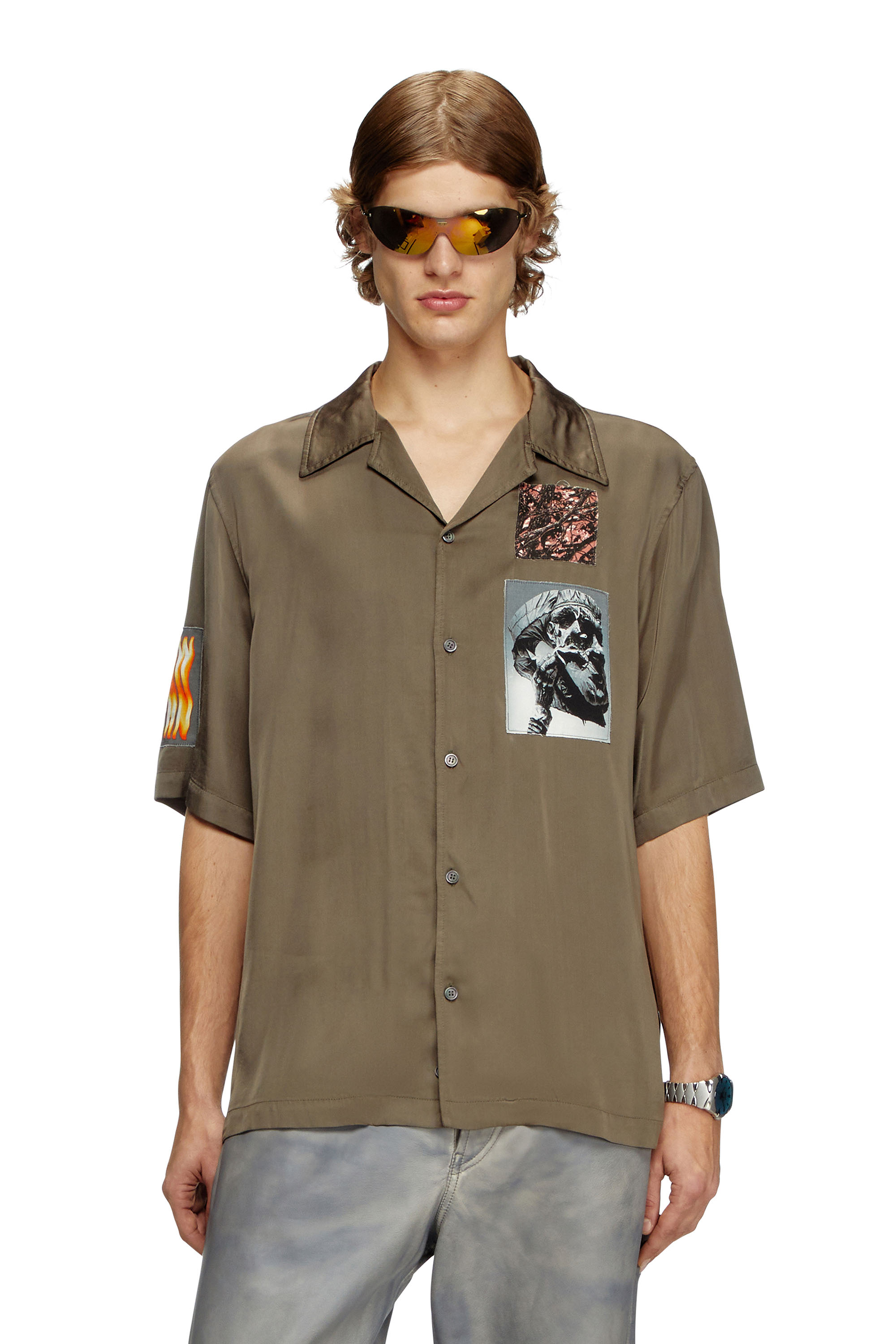 Diesel - S-DAXHE, Camicia a maniche corte in raso con patch Uomo in Verde - 1