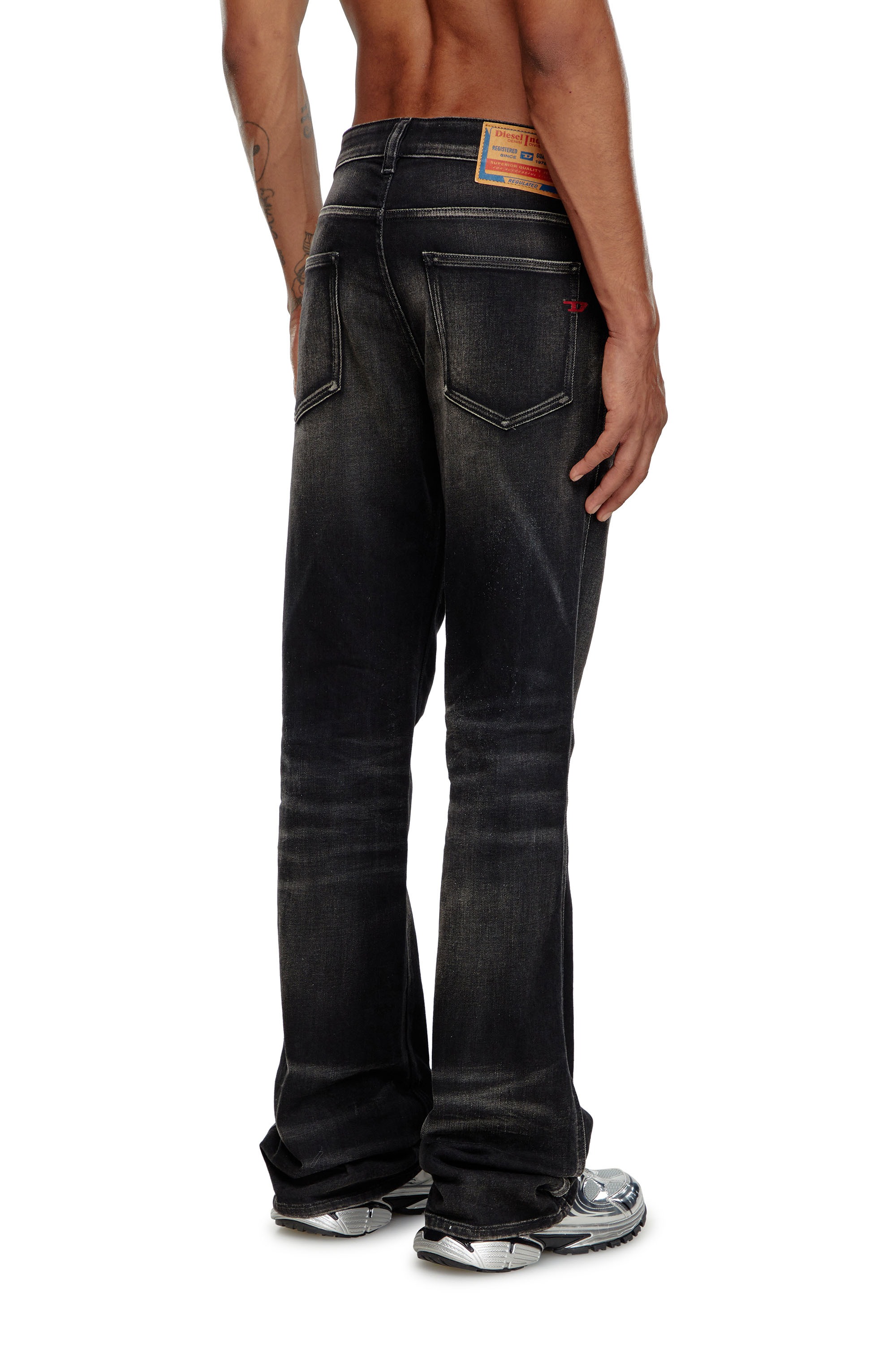 Diesel - Bootcut Jeans 1998 D-Buck 09J53 Homme, Noir/Gris foncé - Image 4