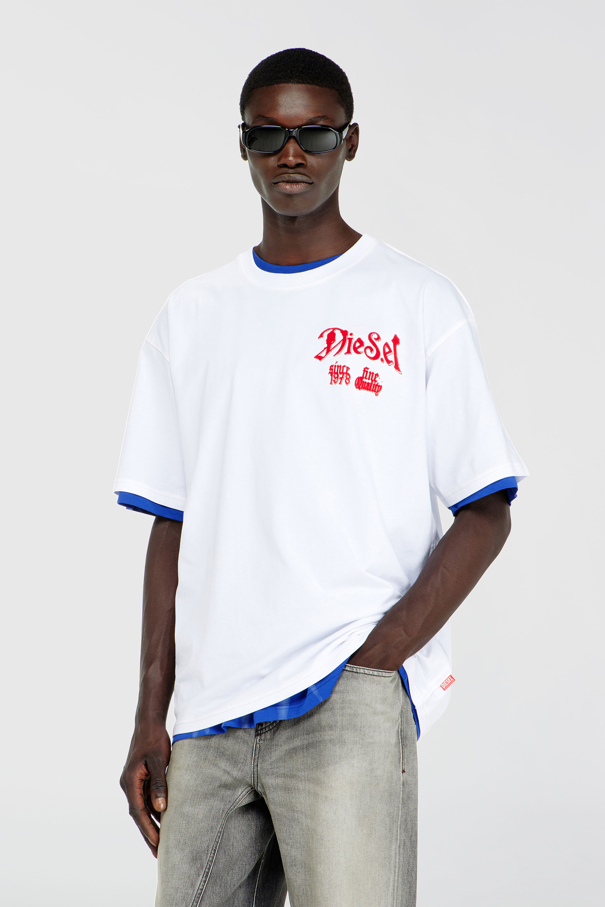 Diesel - T-BOXT-AA2, T-shirt in cotone con grafica in flock Uomo in Bianco - 3