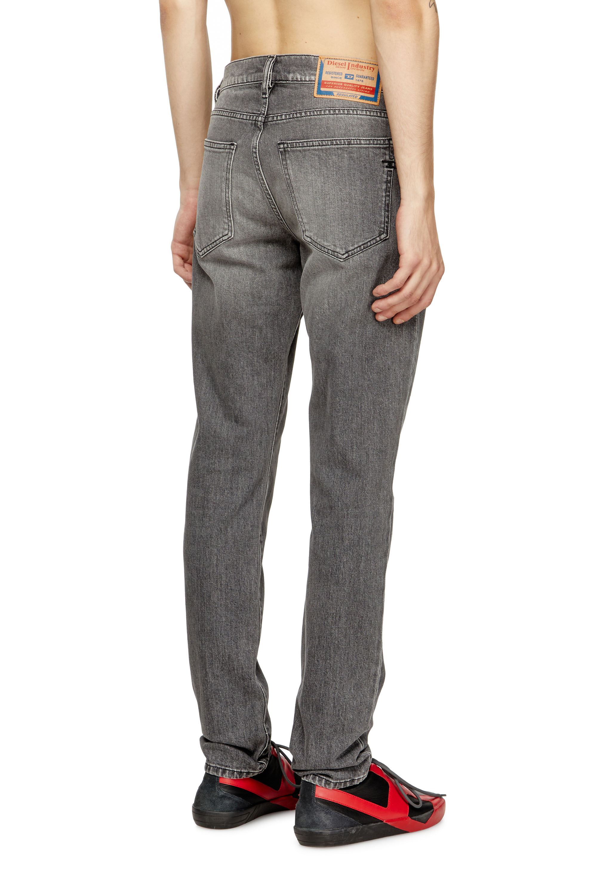 Diesel - Slim Jeans 2019 D-Strukt 09M30 Homme, Gris - Image 4