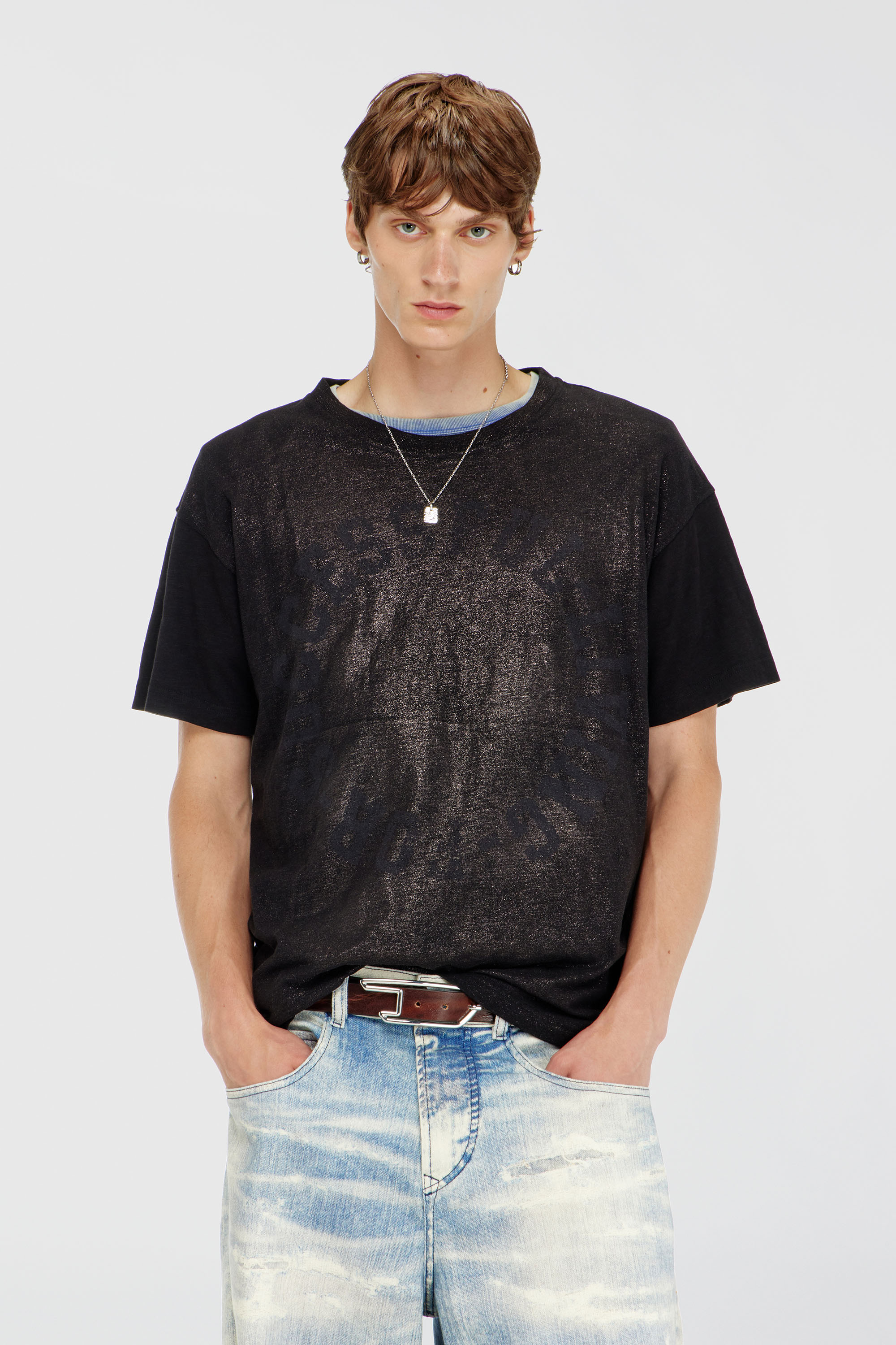 Diesel - T-NORM-AA2, T-shirt in cotone girocollo con stampa foil Uomo in Nero - 1