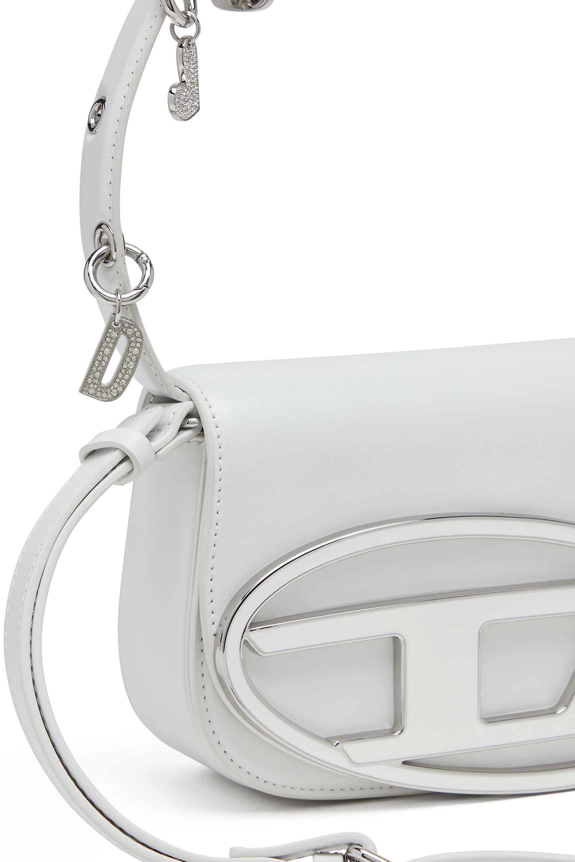 Diesel - 1DR, 1DR - Sac iconique &agrave; bandouli&egrave;re en cuir avec breloques poign&eacute;e Femme in Blanc - 5