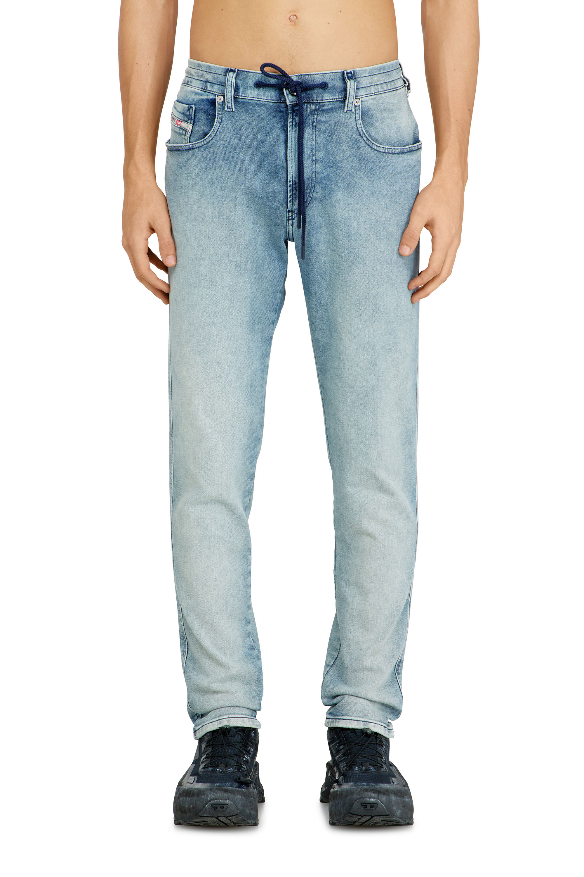 Diesel - Slim 2062 D-Strukt Joggjeans&reg; 068UB Uomo, Blu Chiaro - Image 3