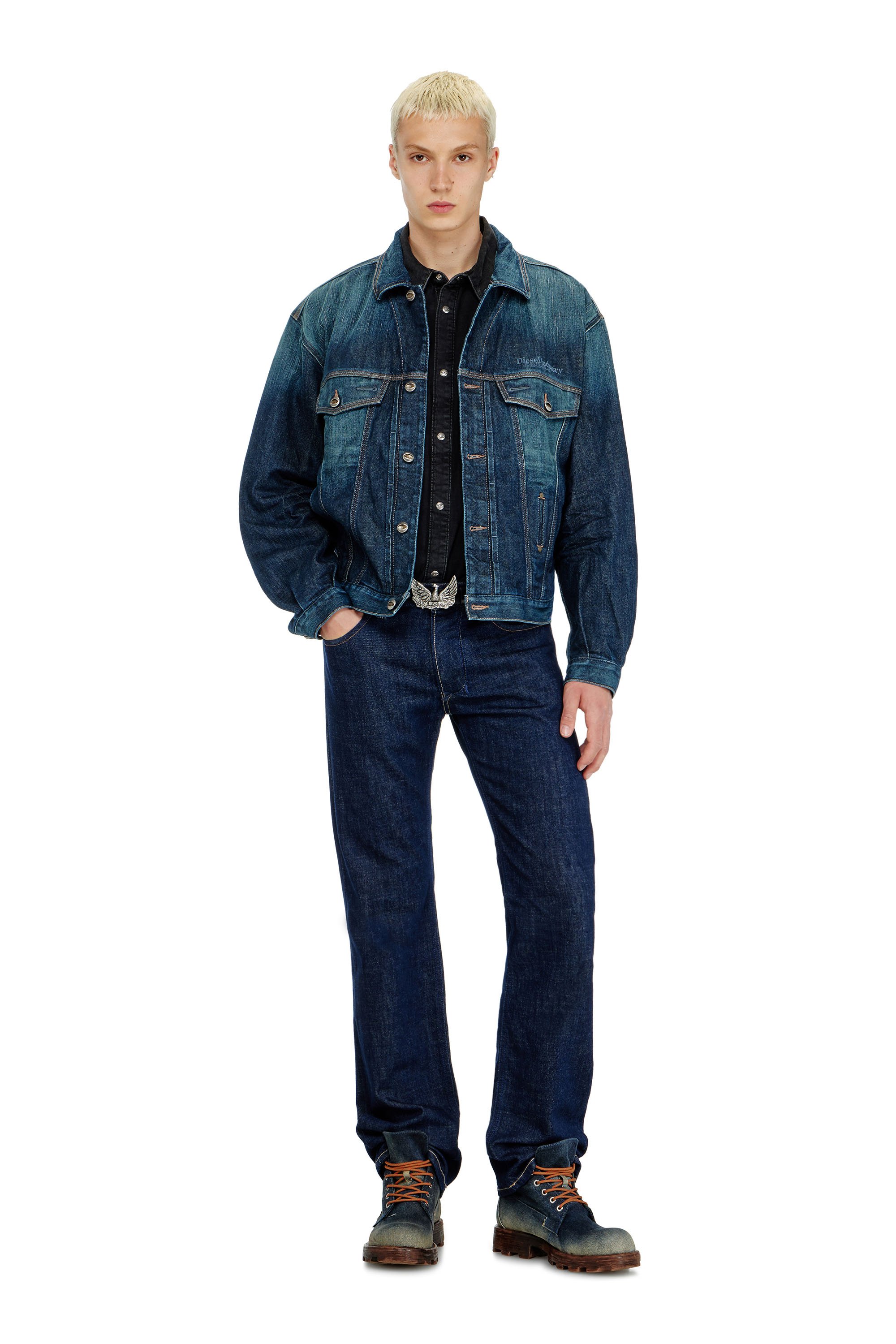 Diesel - D-DENVER-CL, Unisex Trucker-Jacke aus selvedge denim in Dunkelblau - 2