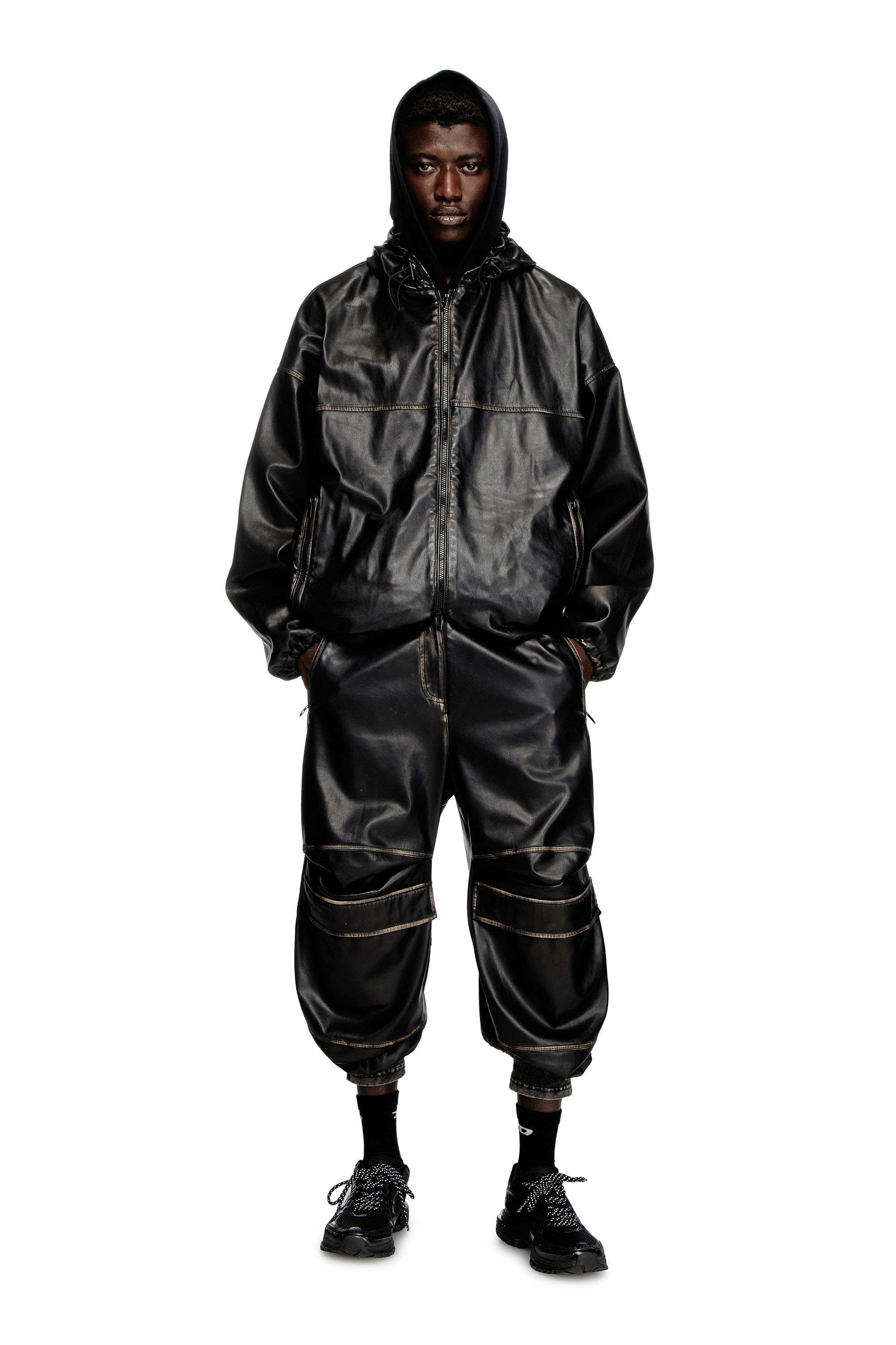 Diesel - J-ANTIL, Giacca con cappuccio effetto distressed Unisex in Nero - 1