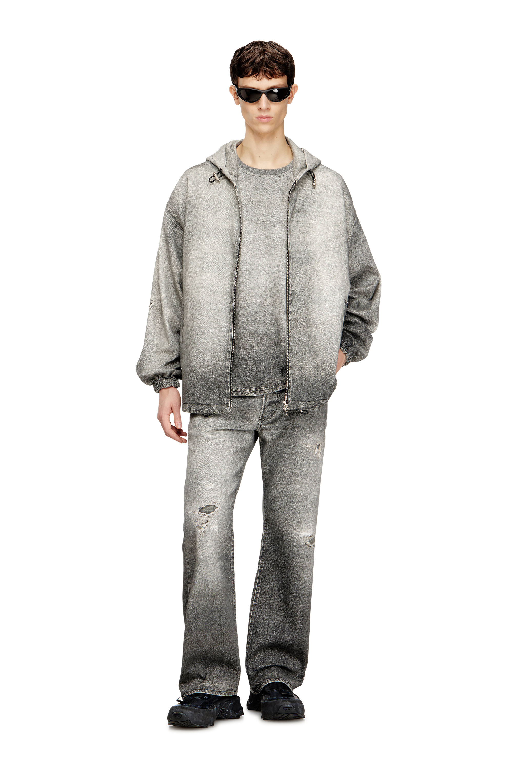 Diesel - D-BOX JOGG, T-shirt in denim con effetto trattato trompe l'oeil Uomo in Grigio - 2