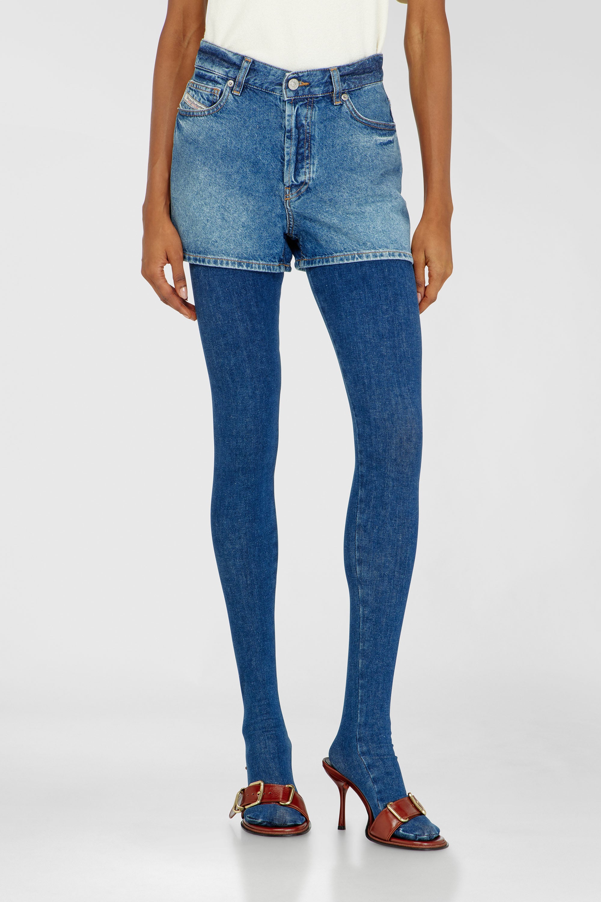Diesel - DE-HELIOS, Shorts in denim effetto vissuto Donna in Blu - 1
