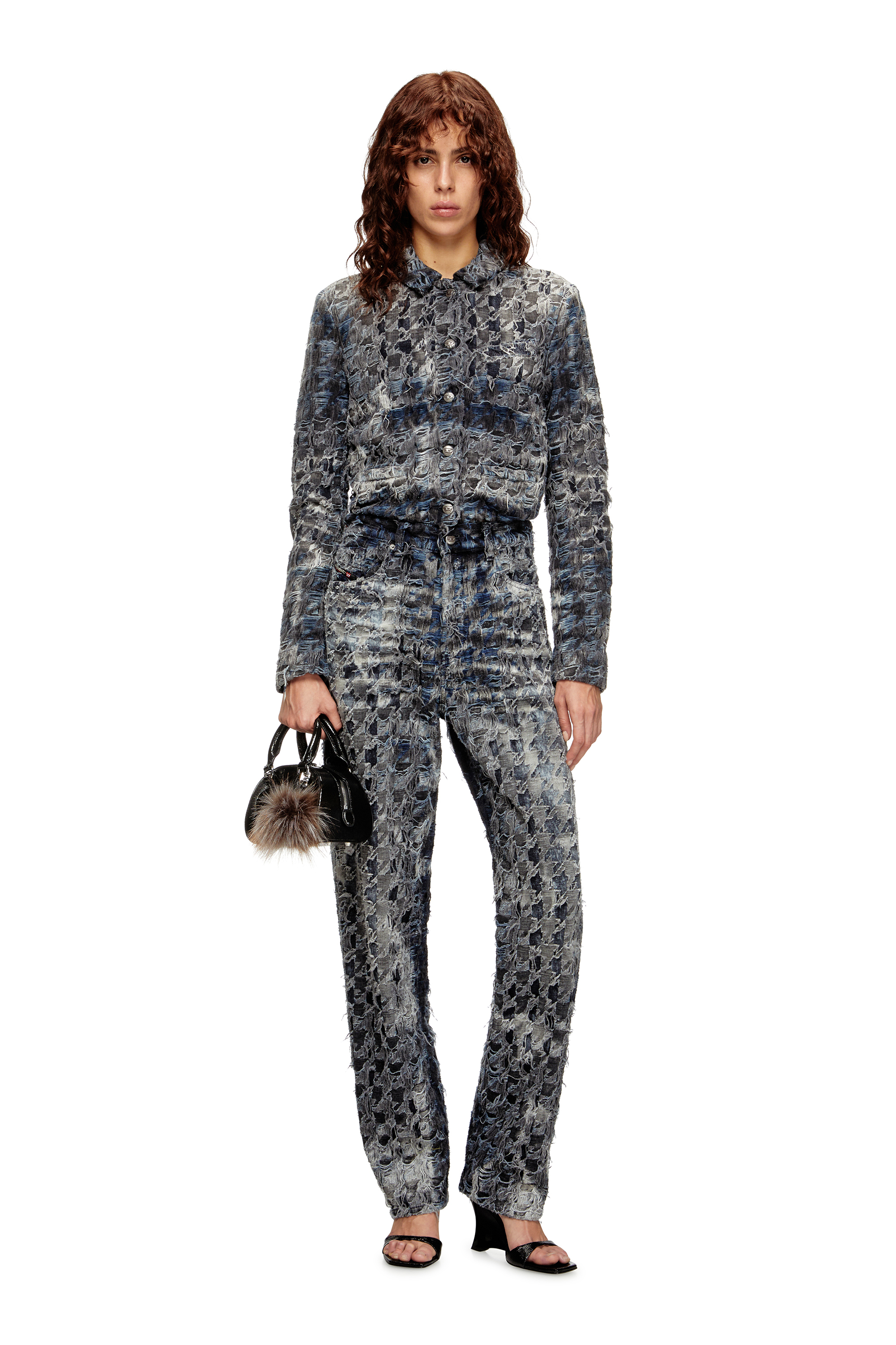 Diesel - 1DR DOME CROSSBODY, Mini sac bowling en cuir embossé Femme in Noir - 6