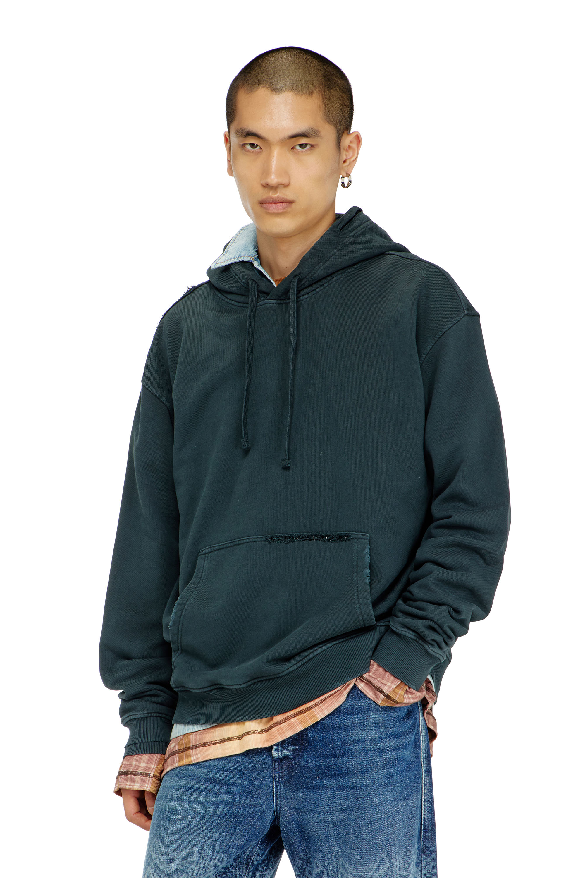 Diesel - S-NORM-HOOD-CRYSTALS, Hoodie con strappi e dettagli in cristallo Uomo in Verde - 3