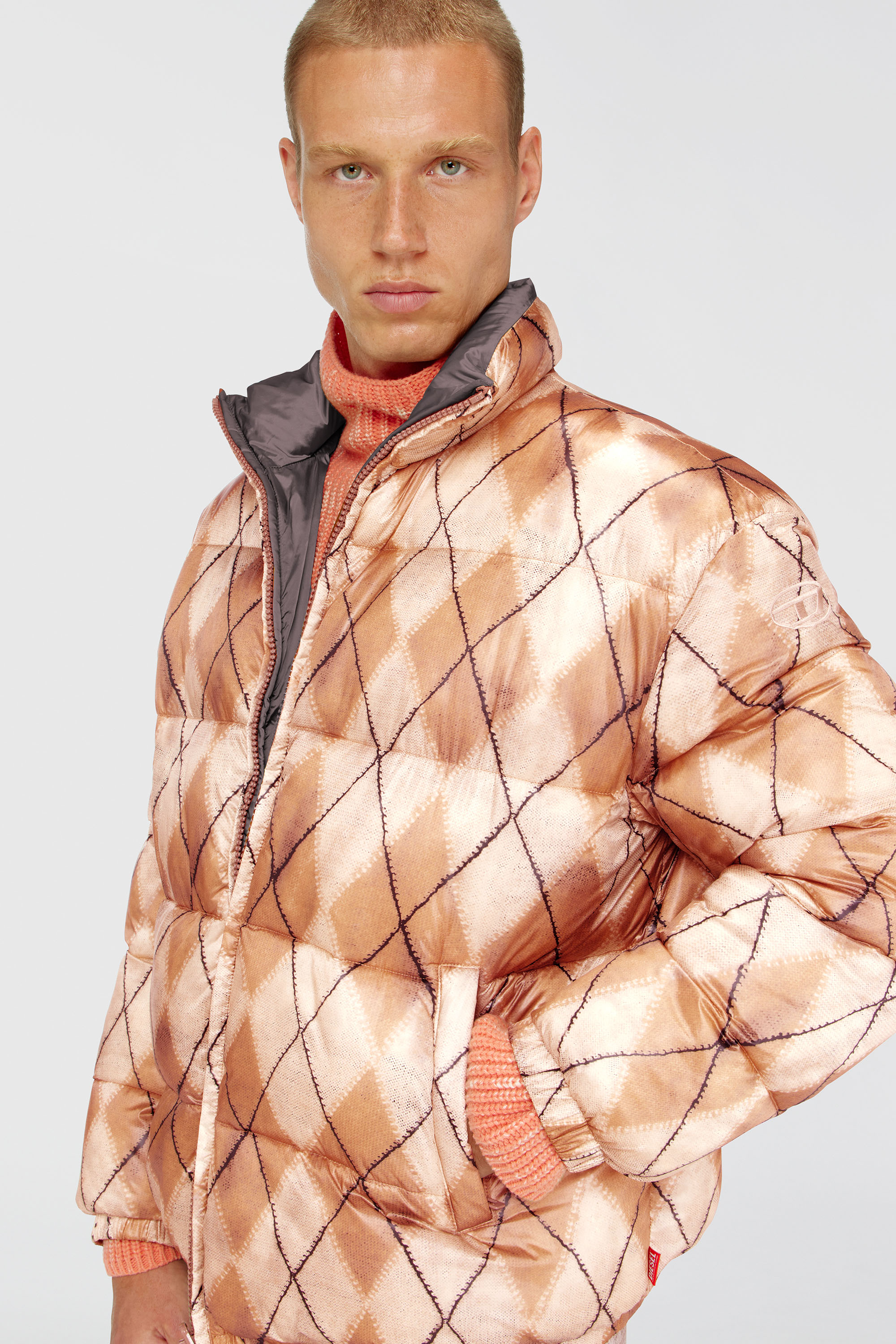 Diesel - W-BOURB-DLCK, Herren Wendbare Steppjacke mit argyle-print in Beige/Grau - 5
