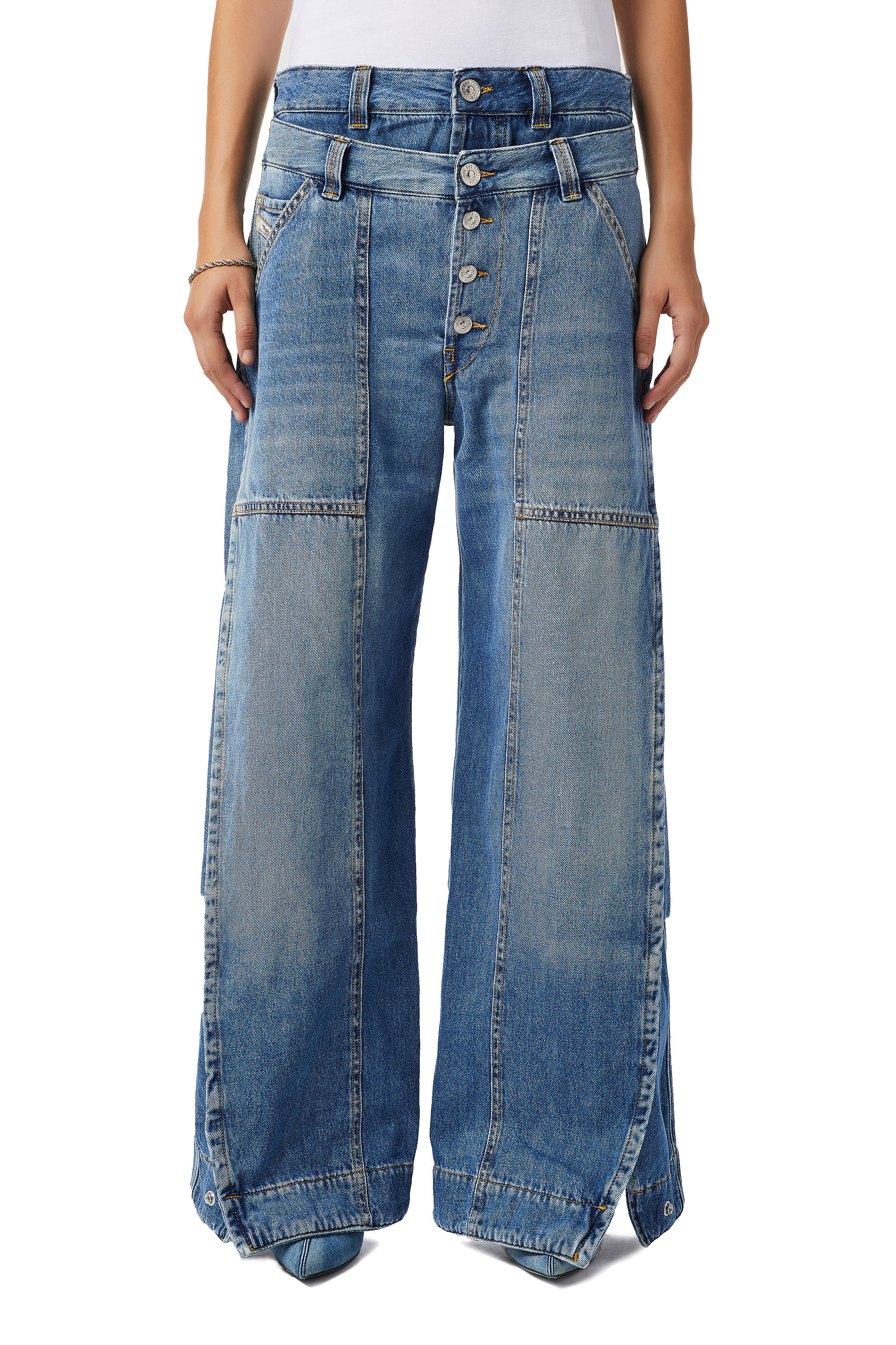 Diesel - D-Laly 0AFAM Bootcut and Flare Jeans, Mittelblau - Image 1