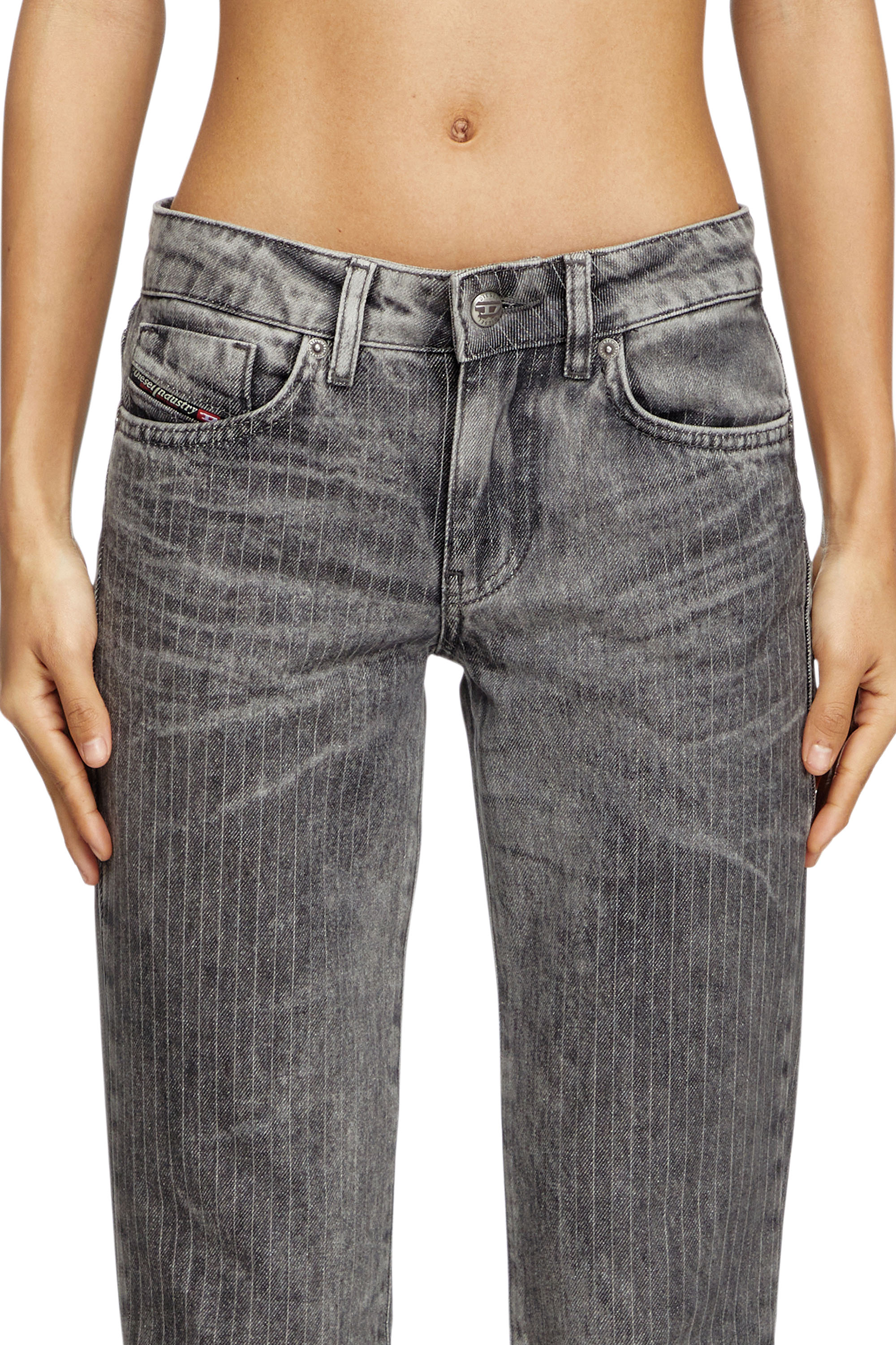 Diesel - Bootcut Jeans D-Gianna 0ABDI Femme, Gris Clair - Image 4