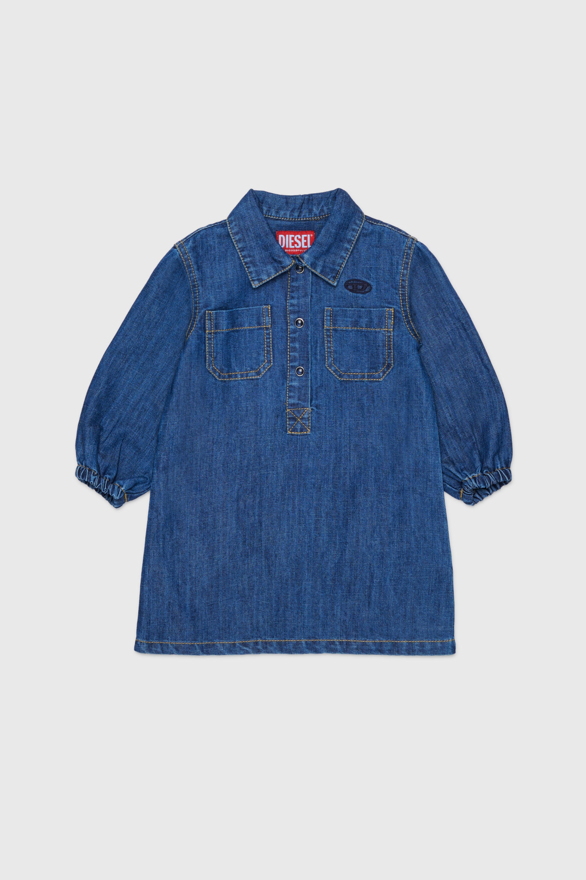 Diesel - DELBIB, Robe-chemise en denim avec broderie logo Oval D Femme in Bleu - 1