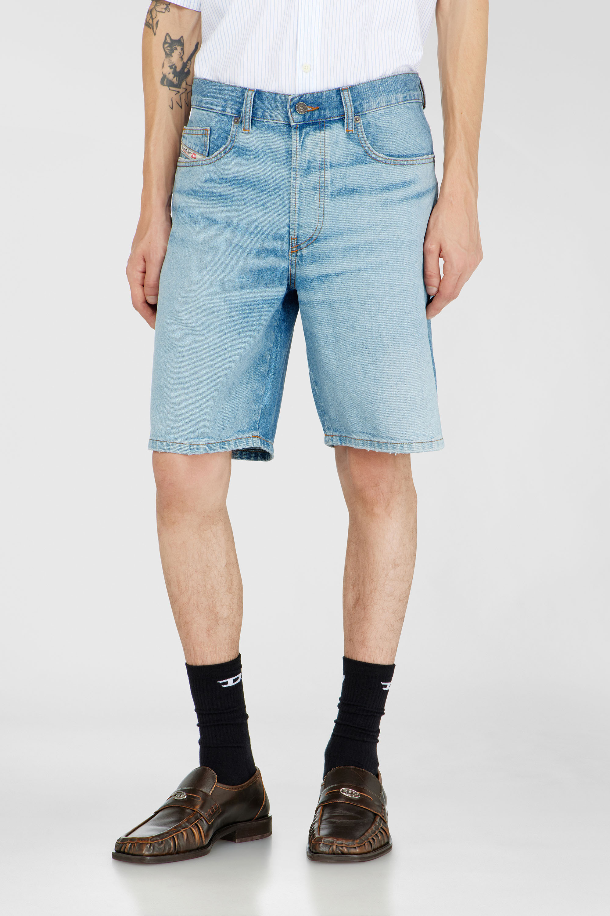 Diesel - REGULAR-SHORT, Herren Shorts aus Denim in Hellblau - 3