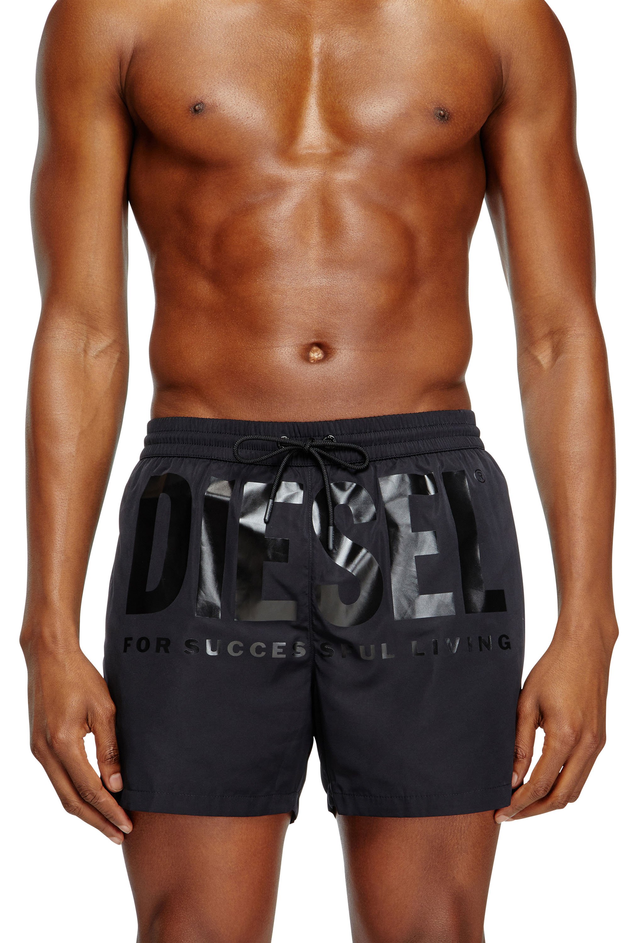 Diesel - KEN-37-D-CORE, Pantaloncini da mare con maxi logo Uomo in Nero - 2