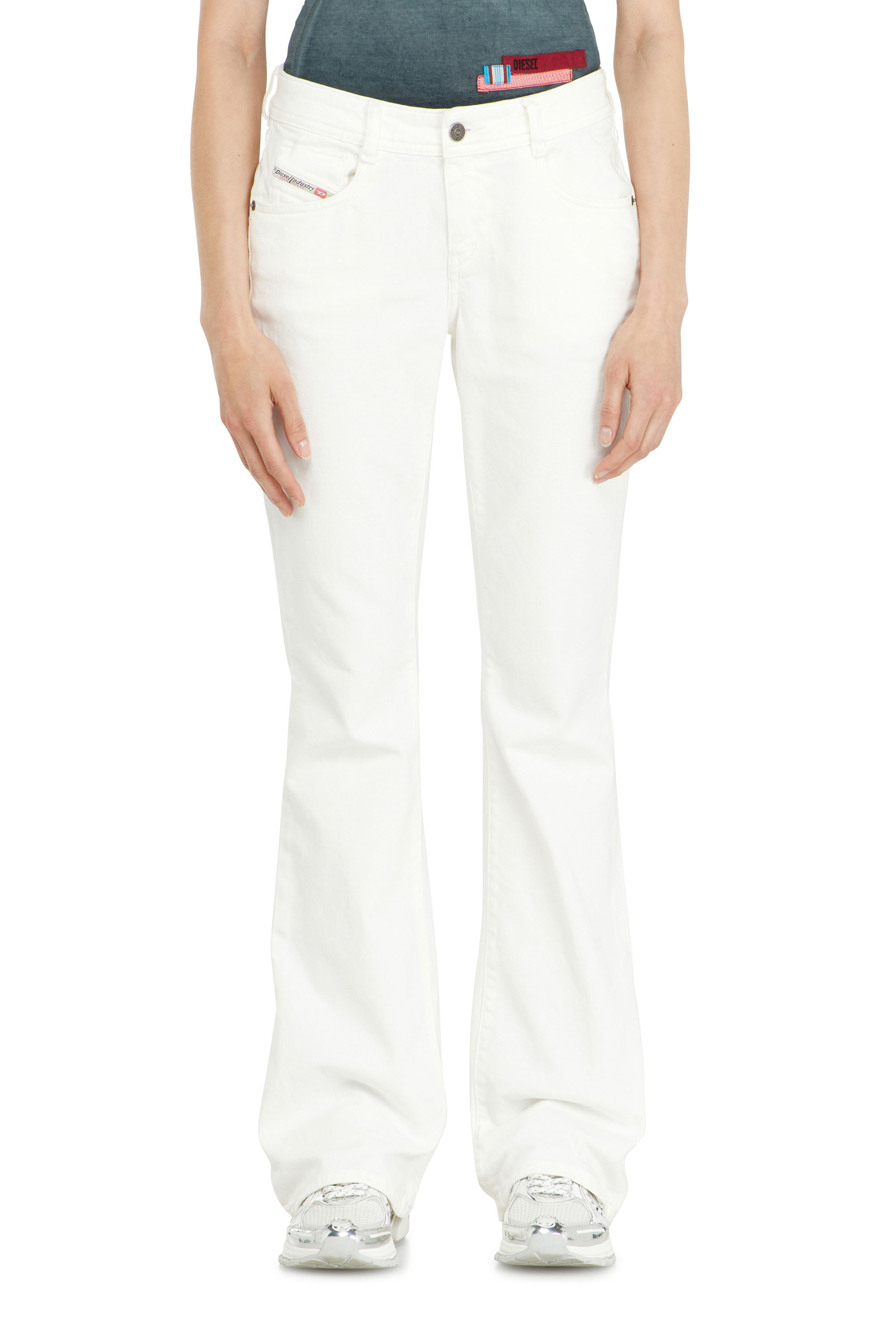 Diesel - Bootcut Jeans 1969 D-Ebbey 09D63 Donna, Bianco - Image 4