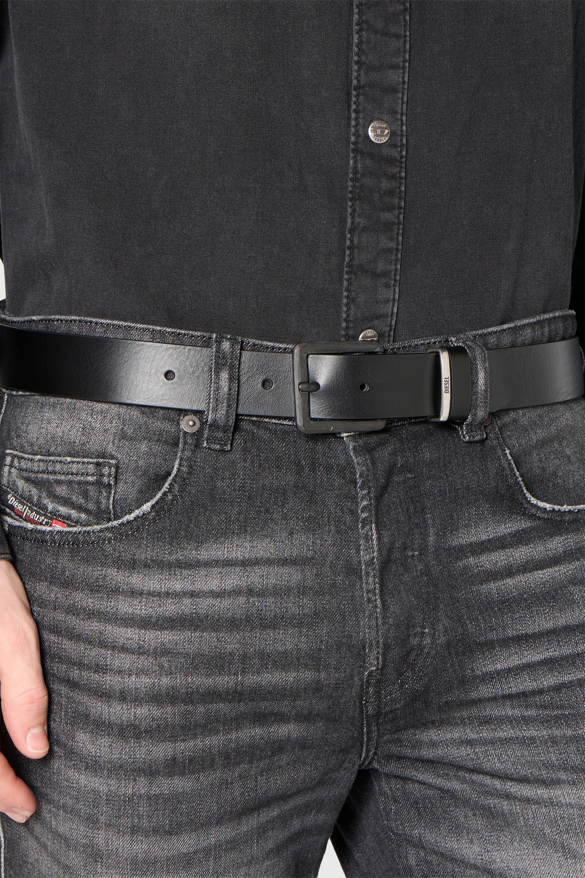 Diesel - B-DSL RIVETS, Cintura 4 cm in pelle con borchie e rivetti Unisex in Nero - 5