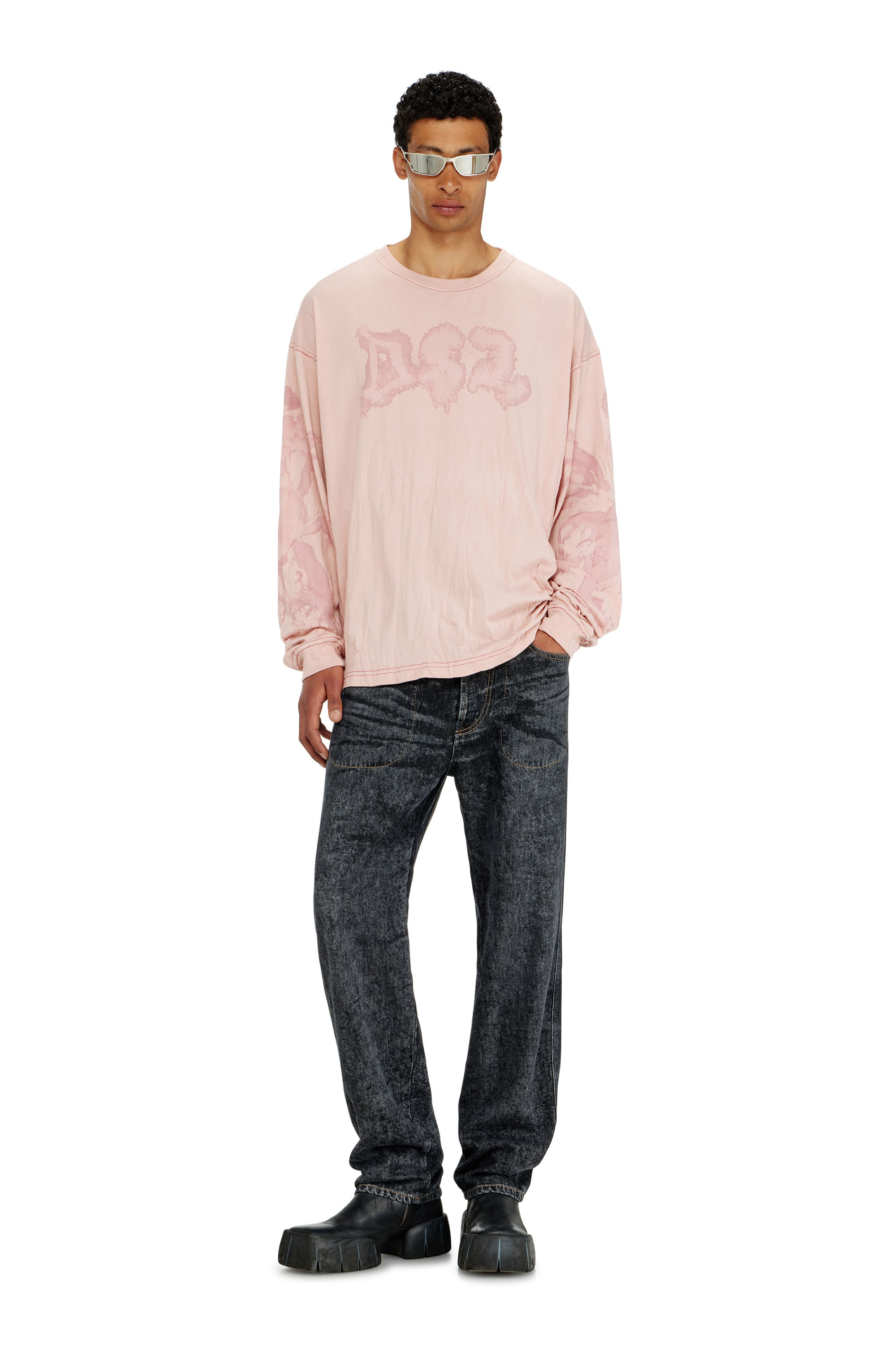 Diesel - T-BOXT-LS-AA4, T-shirt relaxed a manica lunga con stampa macchiata Uomo in ToBeDefined - 2