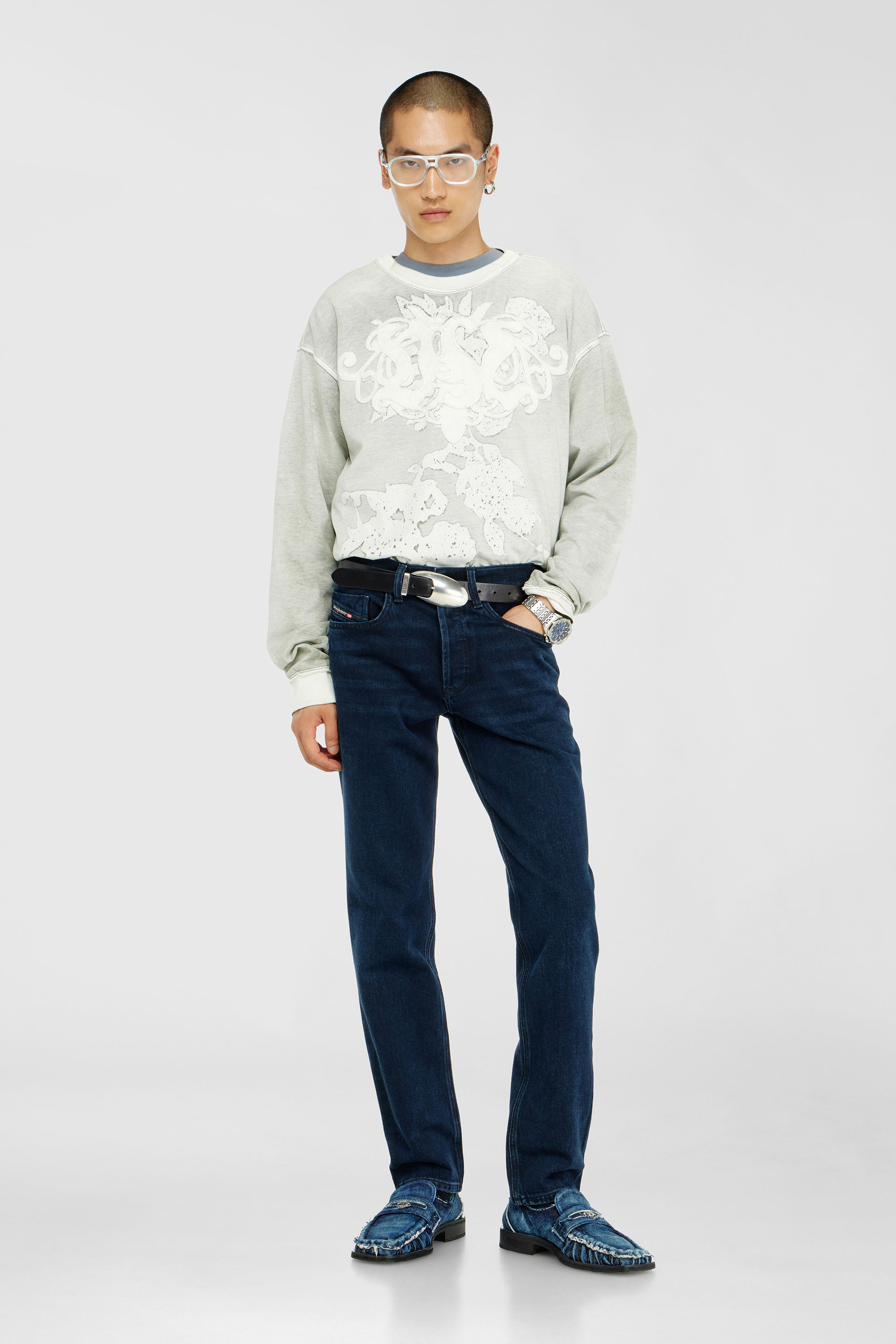 Diesel - Regular Jeans 2023 D-Finitive 0KBBJ Homme, Bleu Fonc&eacute; - Image 1