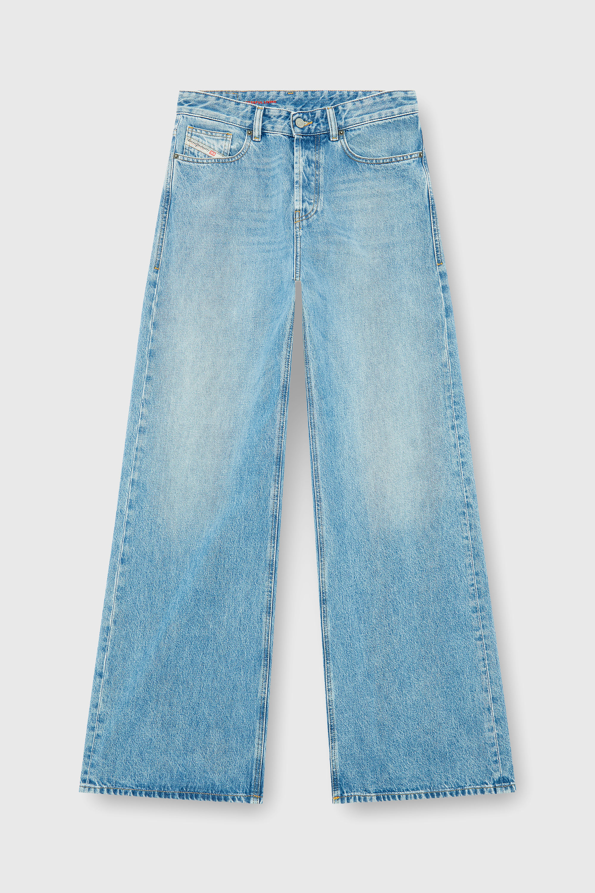 Diesel - Unisex's Relaxed Jeans 1996 D-Sire 09I29, Light Blue - 2