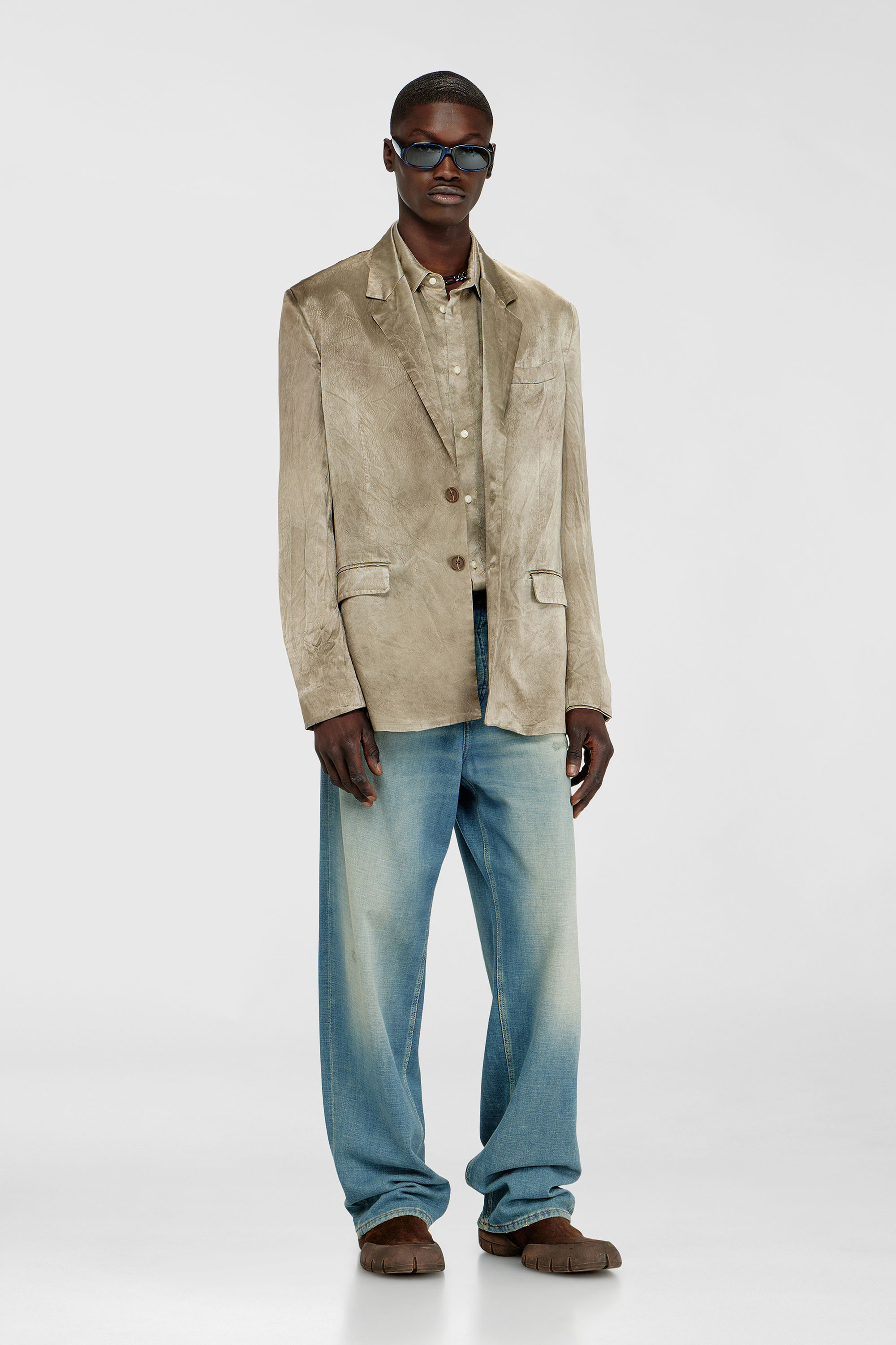 Diesel - J-ANDRE, Blazer en satin froiss&eacute; Homme in Marron - 1