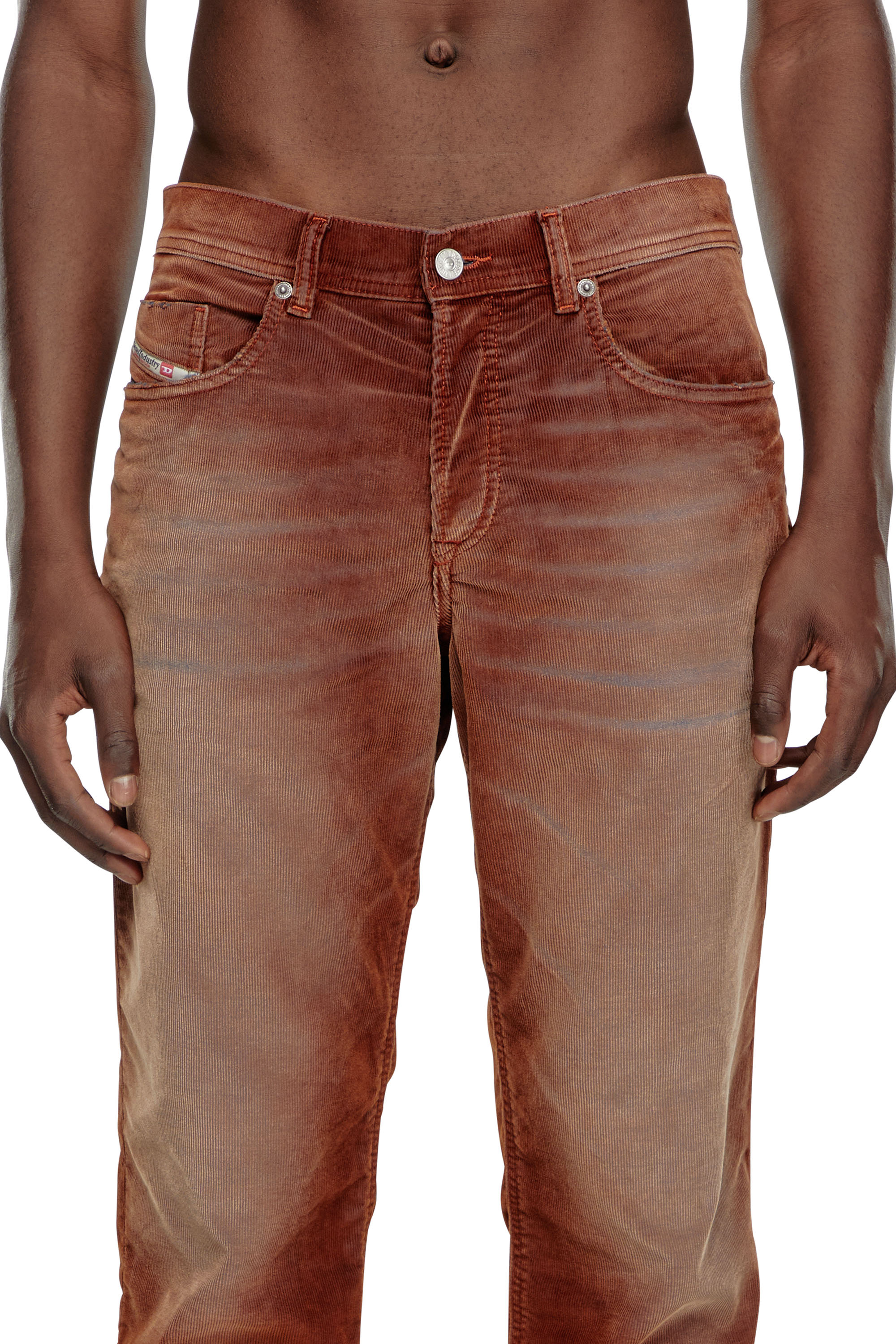 Diesel - Homme Tapered Jeans 2023 D-Finitive 003II, 72G - Image 5