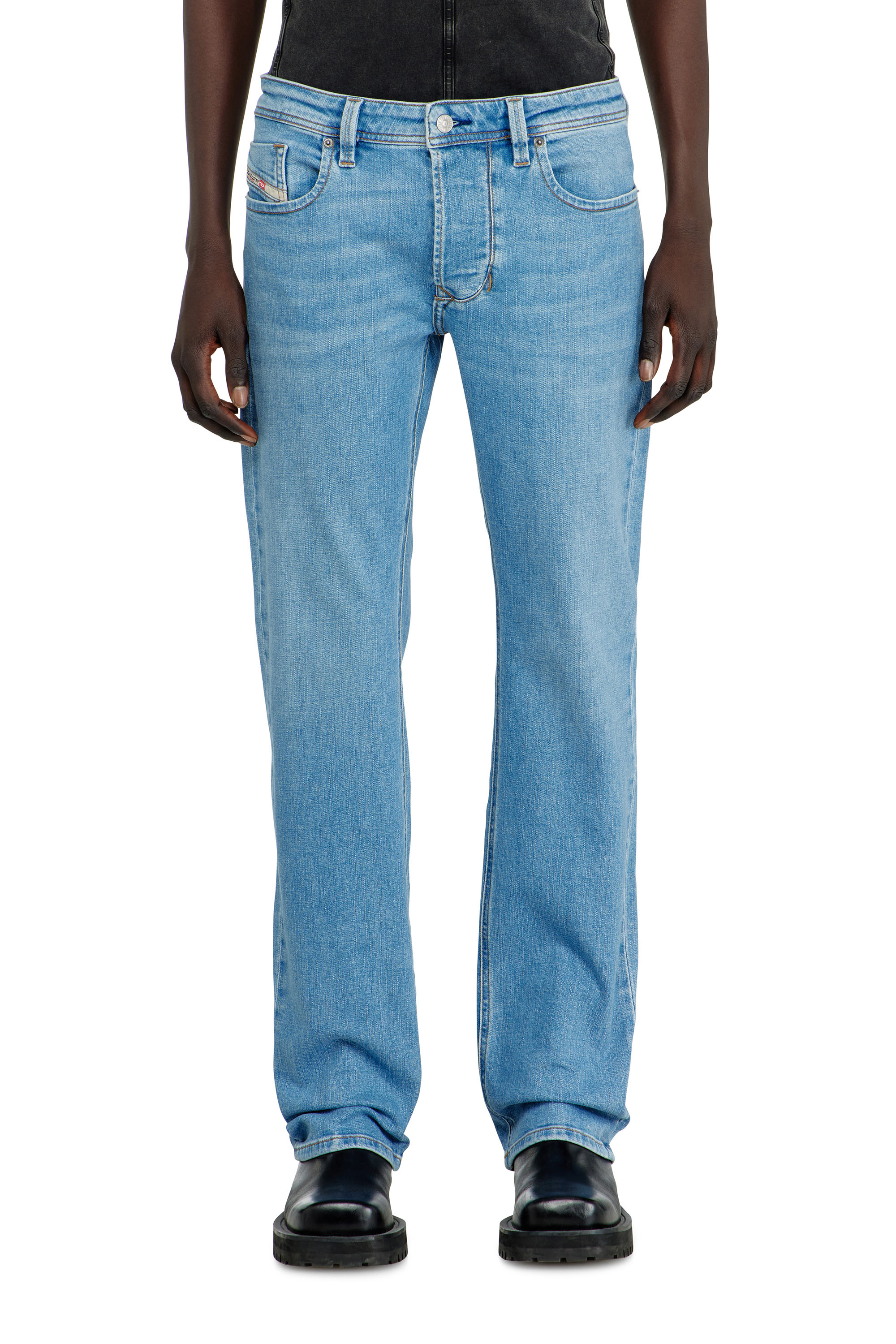 Diesel - Herren Regular Jeans 1985 Larkee 0HDBJ, Hellblau - 1