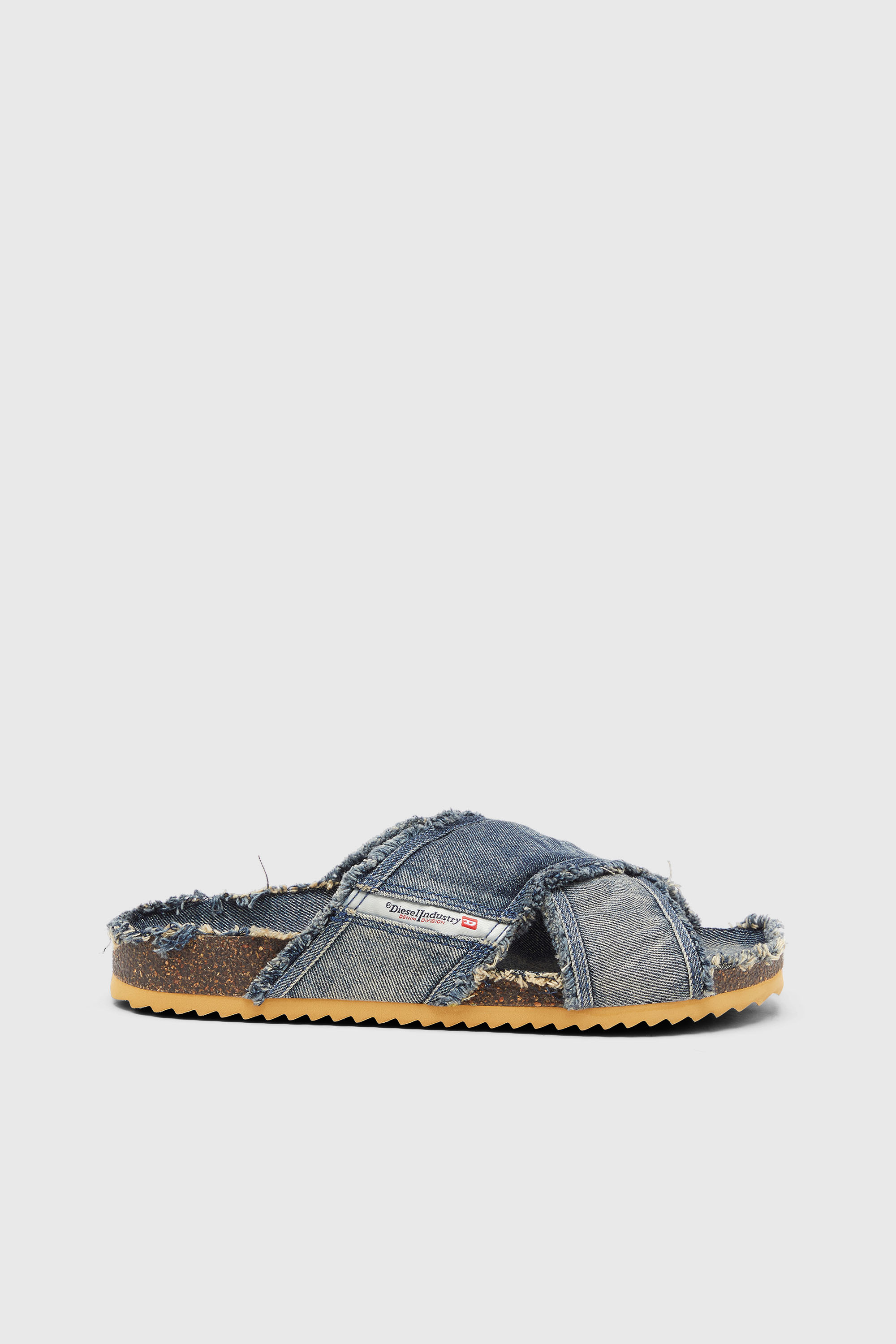 Diesel - D-WOODSTOCK CROSS, D-Woodstock-Crossover mules en denim effiloch&eacute; Homme in Bleu - 1