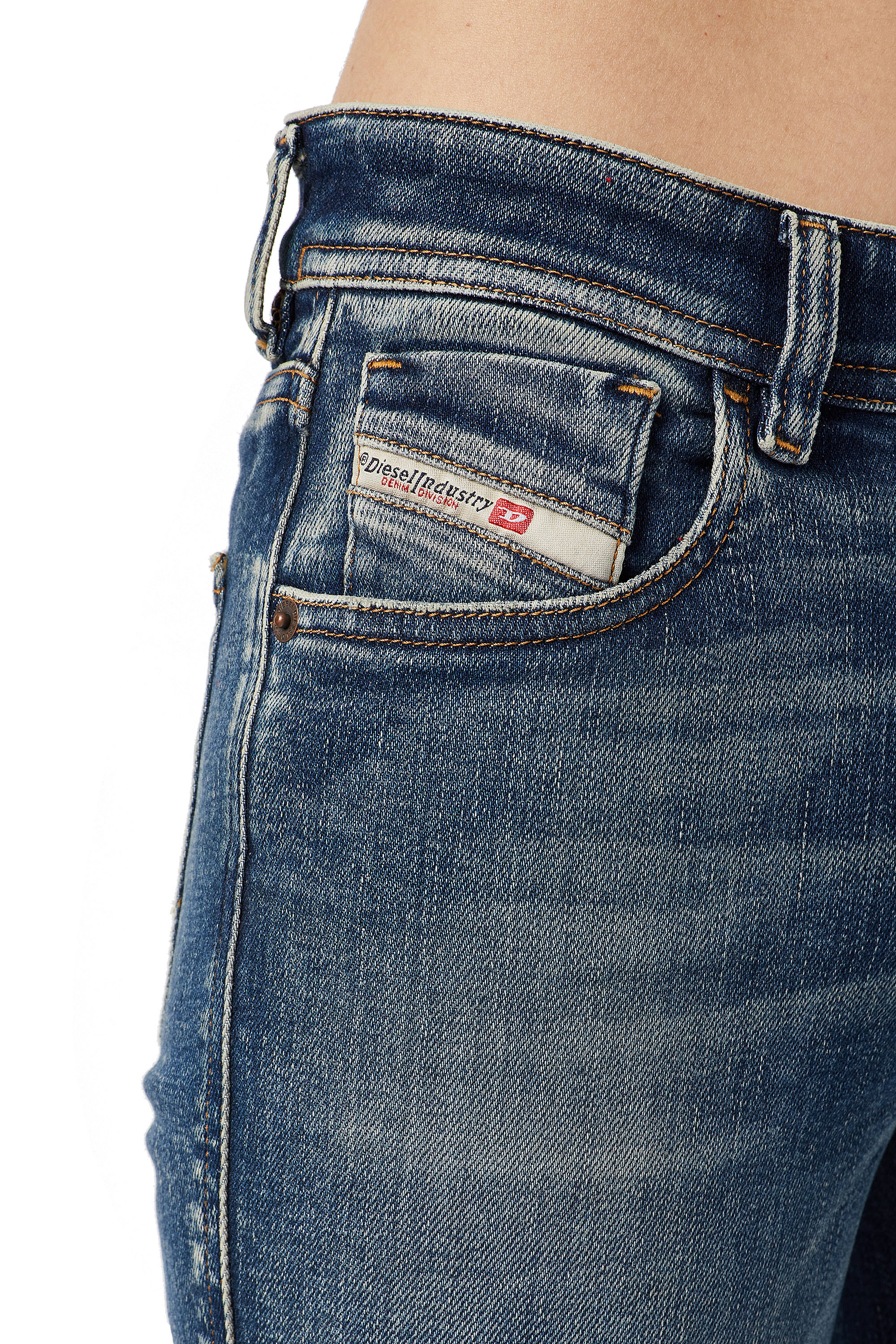 Diesel - 2017 SLANDY 09C20 Super skinny Jeans, Blu medio - Image 4
