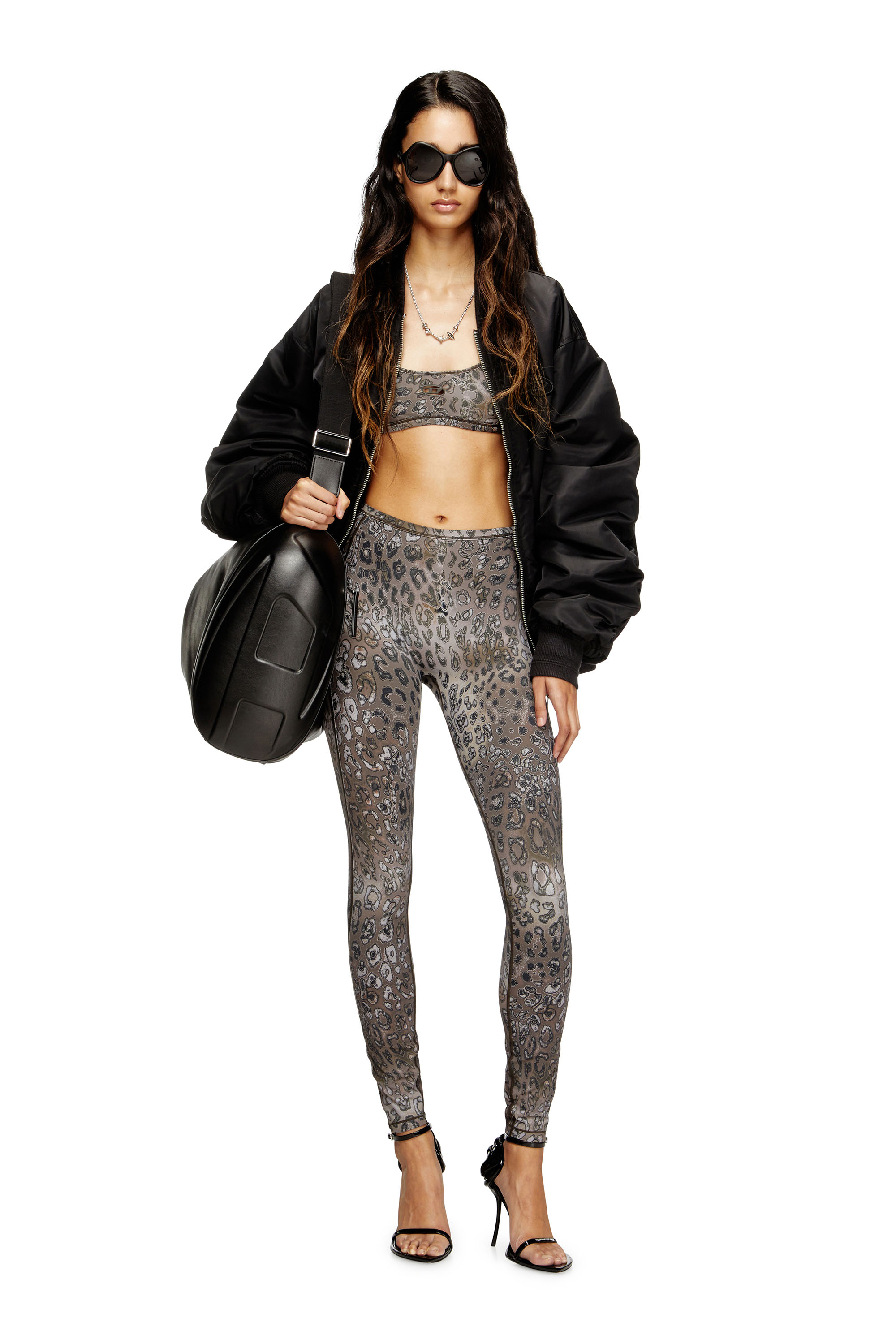 Diesel - CHELSEA-UTLT, Soutien-gorge de sport en nylon avec imprimé léopard Femme in Marron - 5