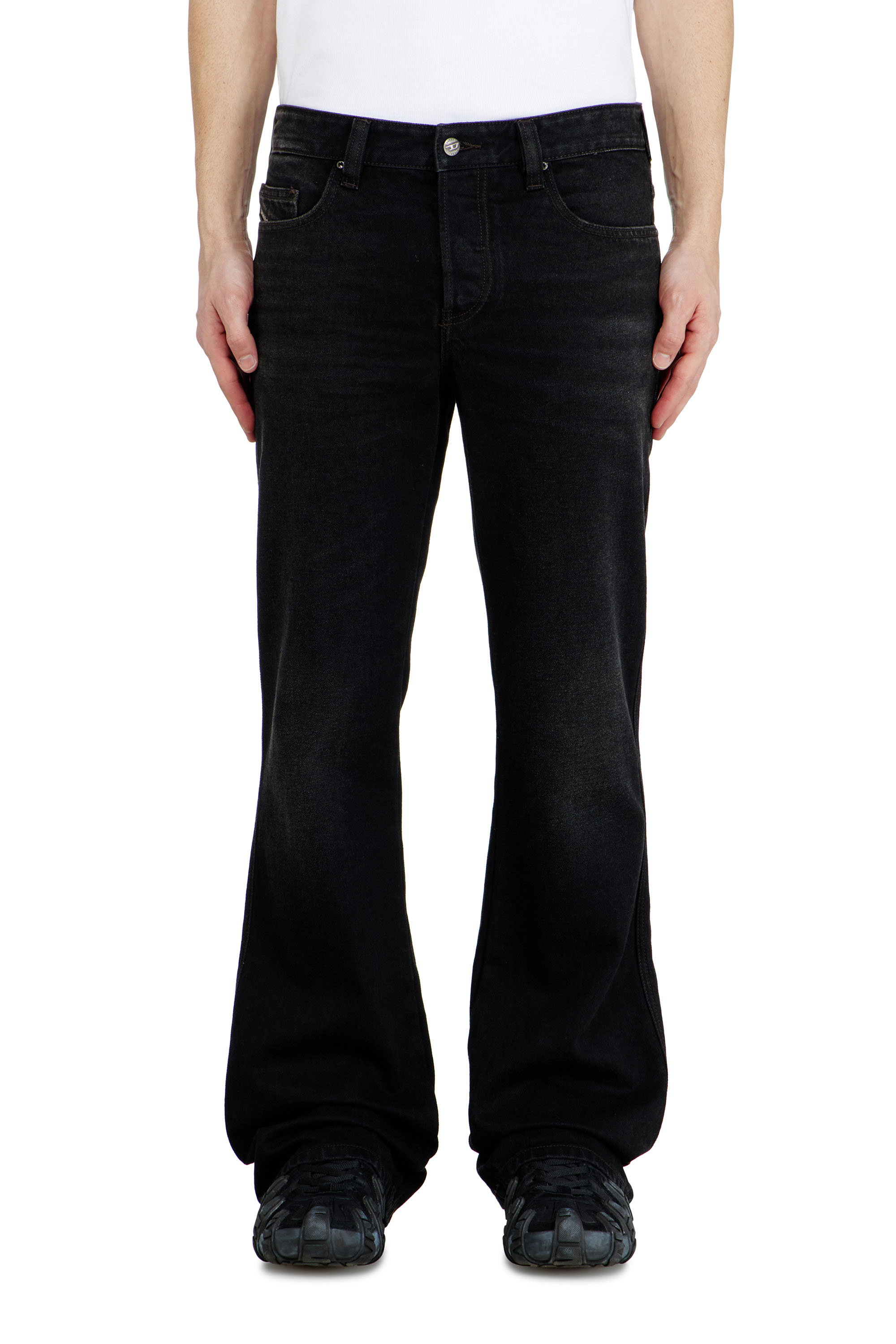 Diesel - Bootcut Jeans 1998 D-Buck 0ADBV Homme, Noir - Image 1