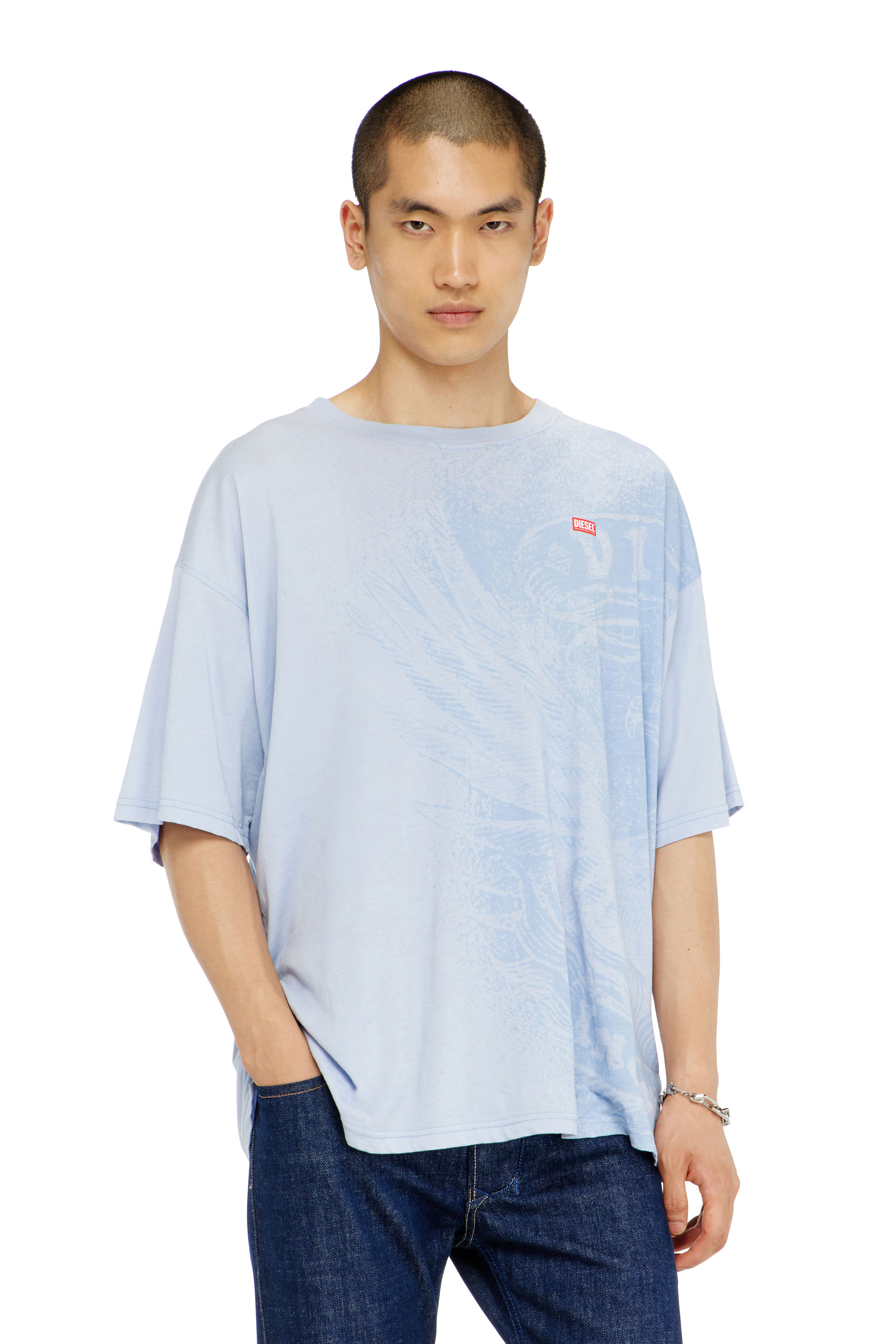 Diesel - T-BOXT-AA3, T-shirt dal taglio rilassato con stampe a pigmenti Uomo in Blu - 3