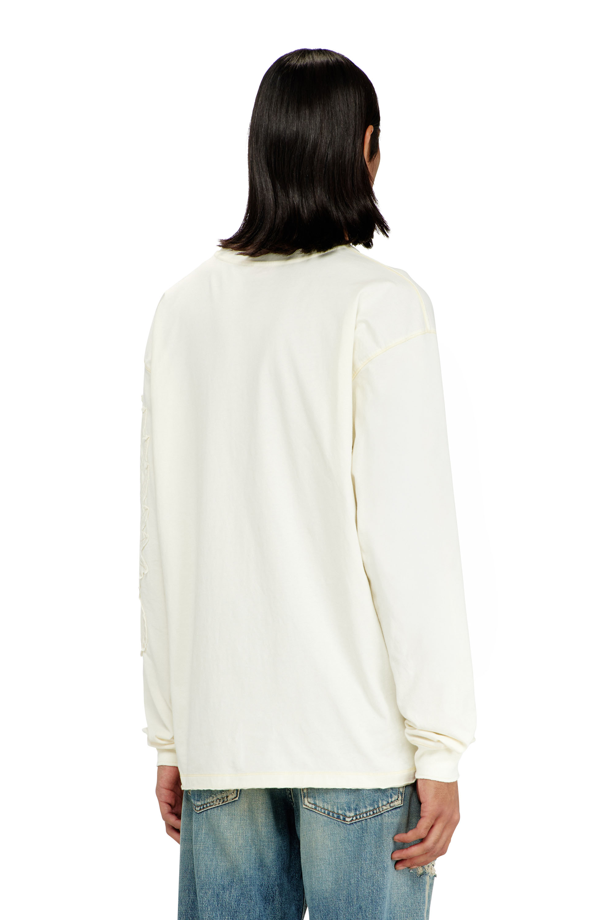 Diesel - T-NORM-LS-AA3, T-shirt a manica lunga con stampe e patch Uomo in Bianco - 4